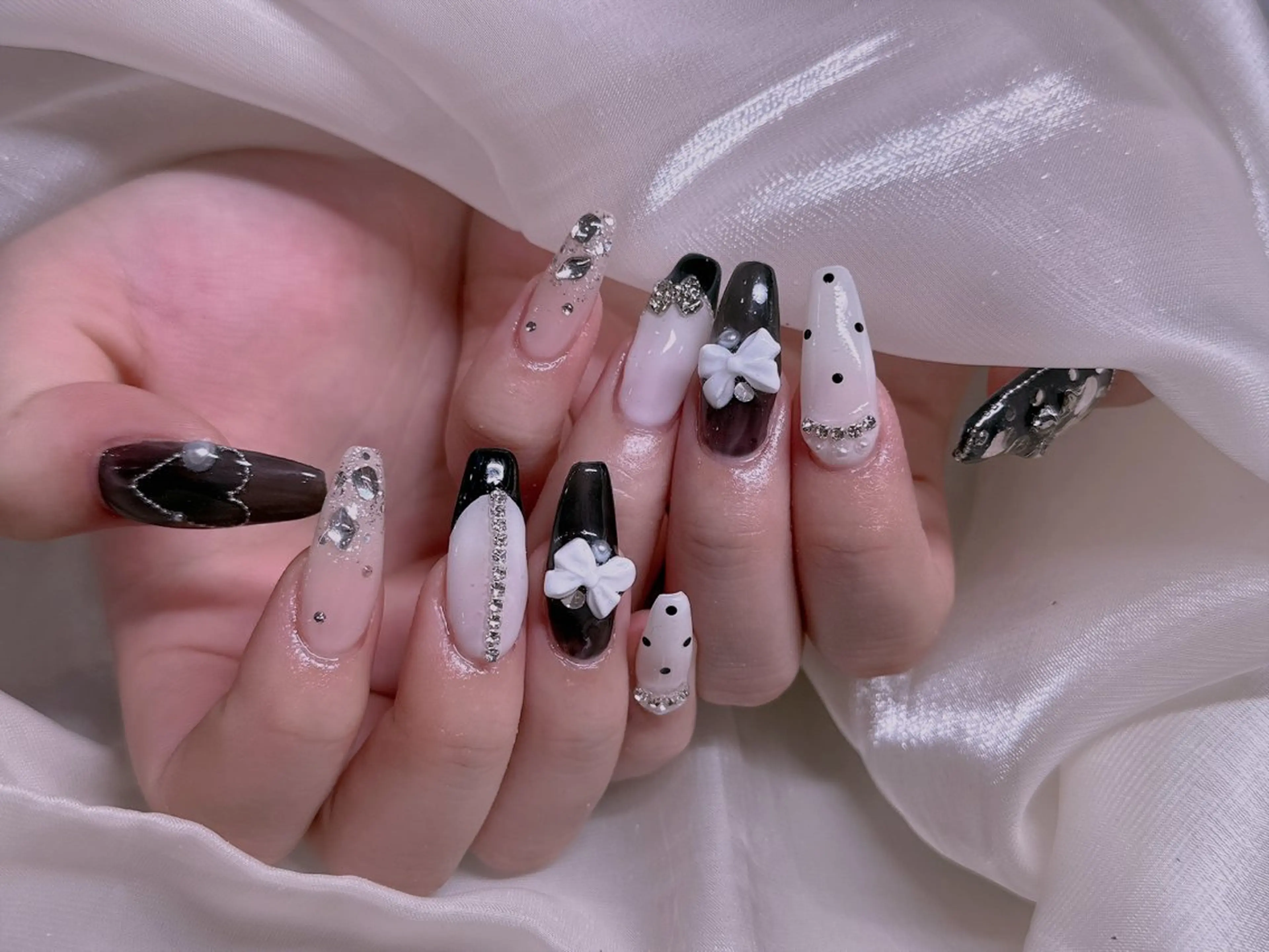 ネイル ハンドネイル エムズ エムズのマツエク・マツパデザイン