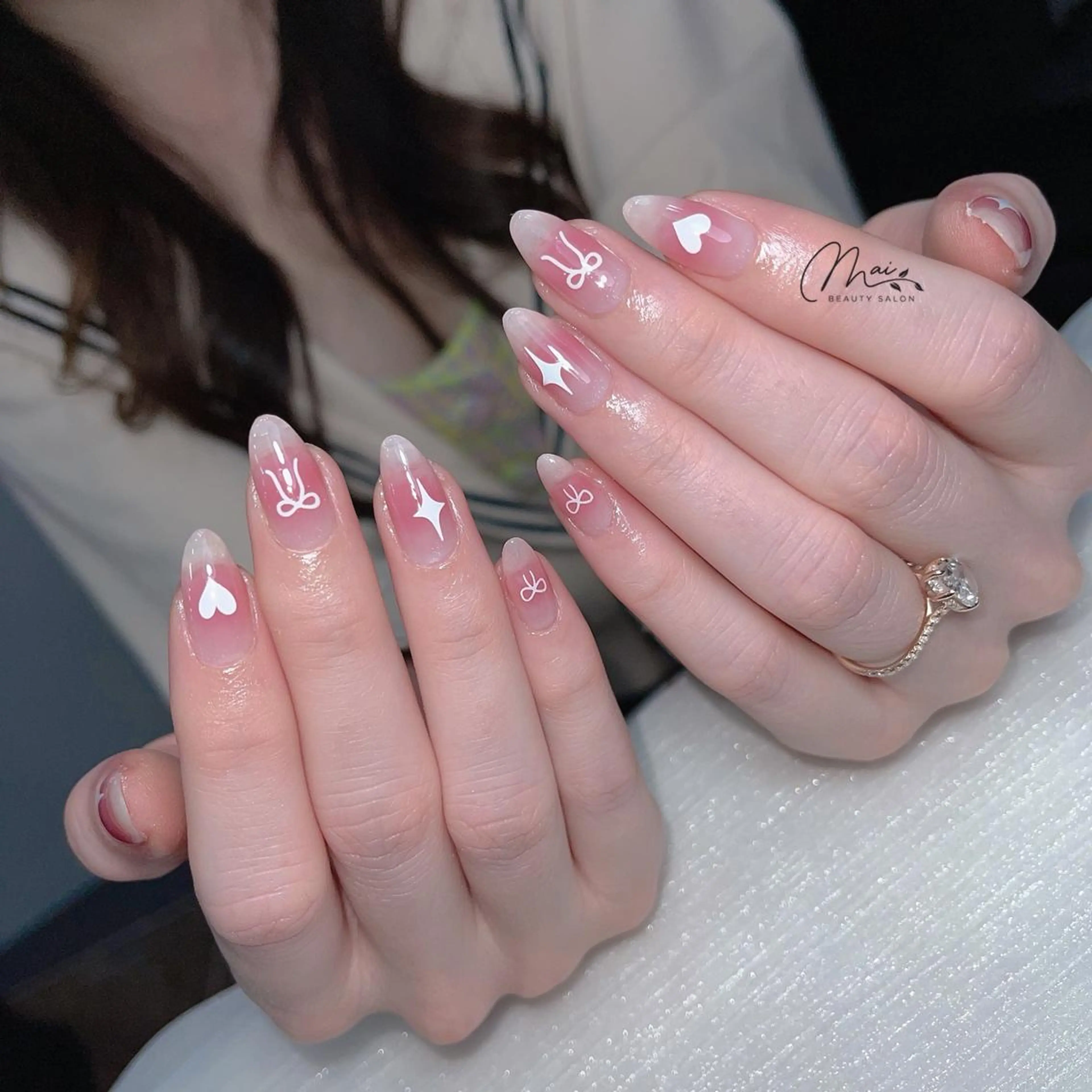 ネイル チークネイル フラッシュネイル フレンチネイル ジェルネイル 韓国ネイル ハンドネイル MaiBeauty マイ マイのネイルデザイン