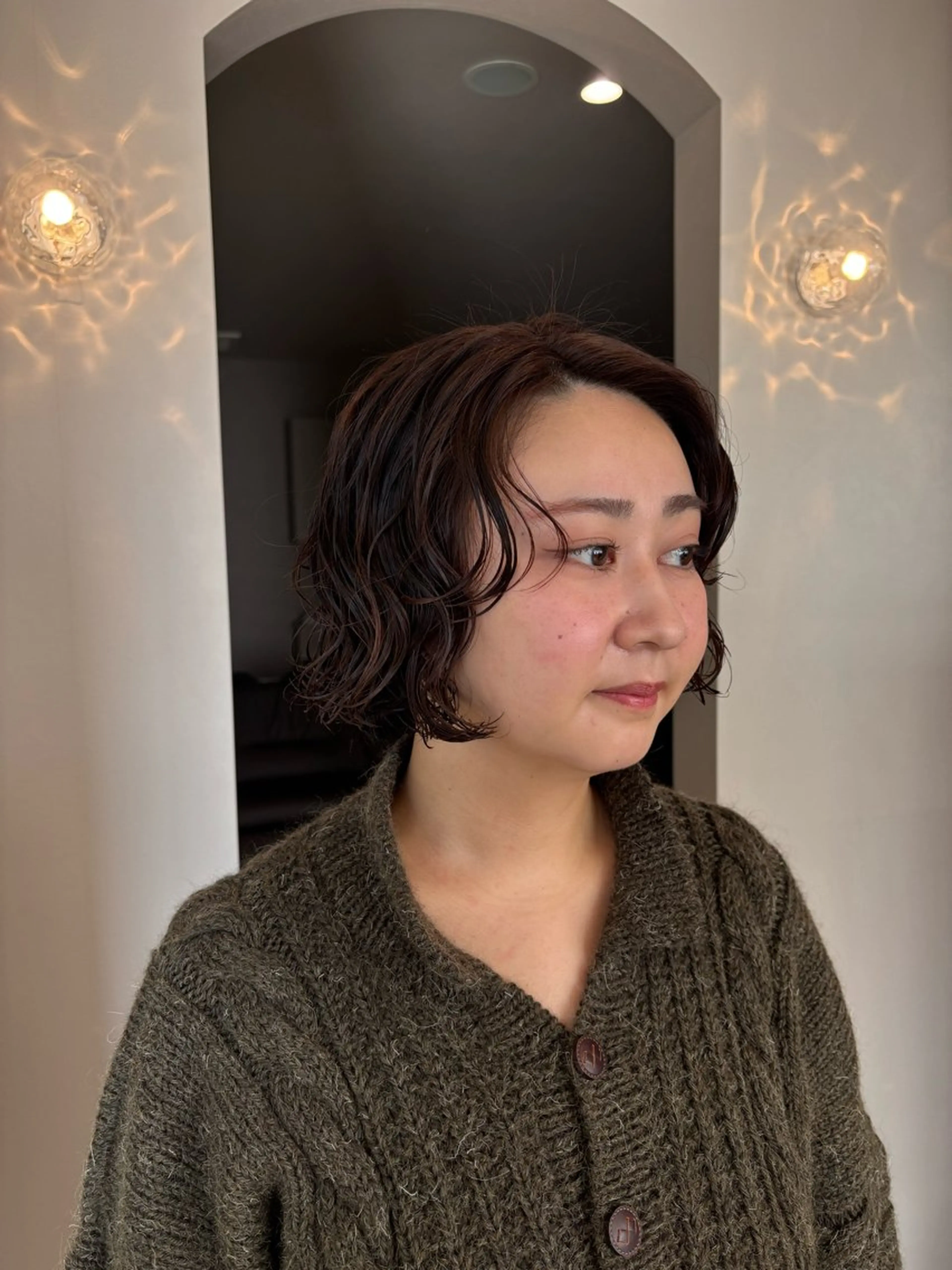 🌷高校卒業生限定🌷〔似合わせカット〕〔パーマ〕の写真