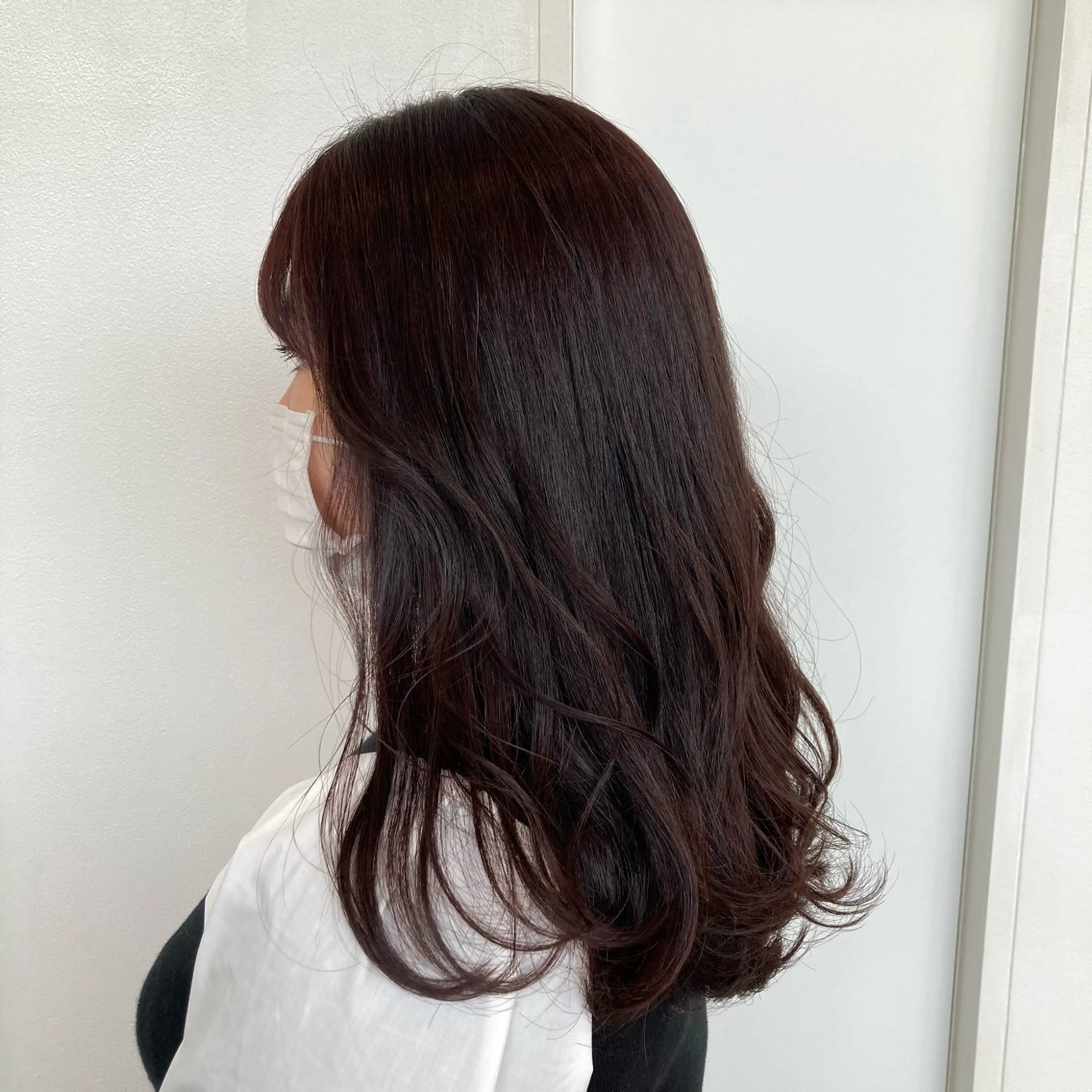 ロング カラー 濱地 美乃理のヘアスタイル