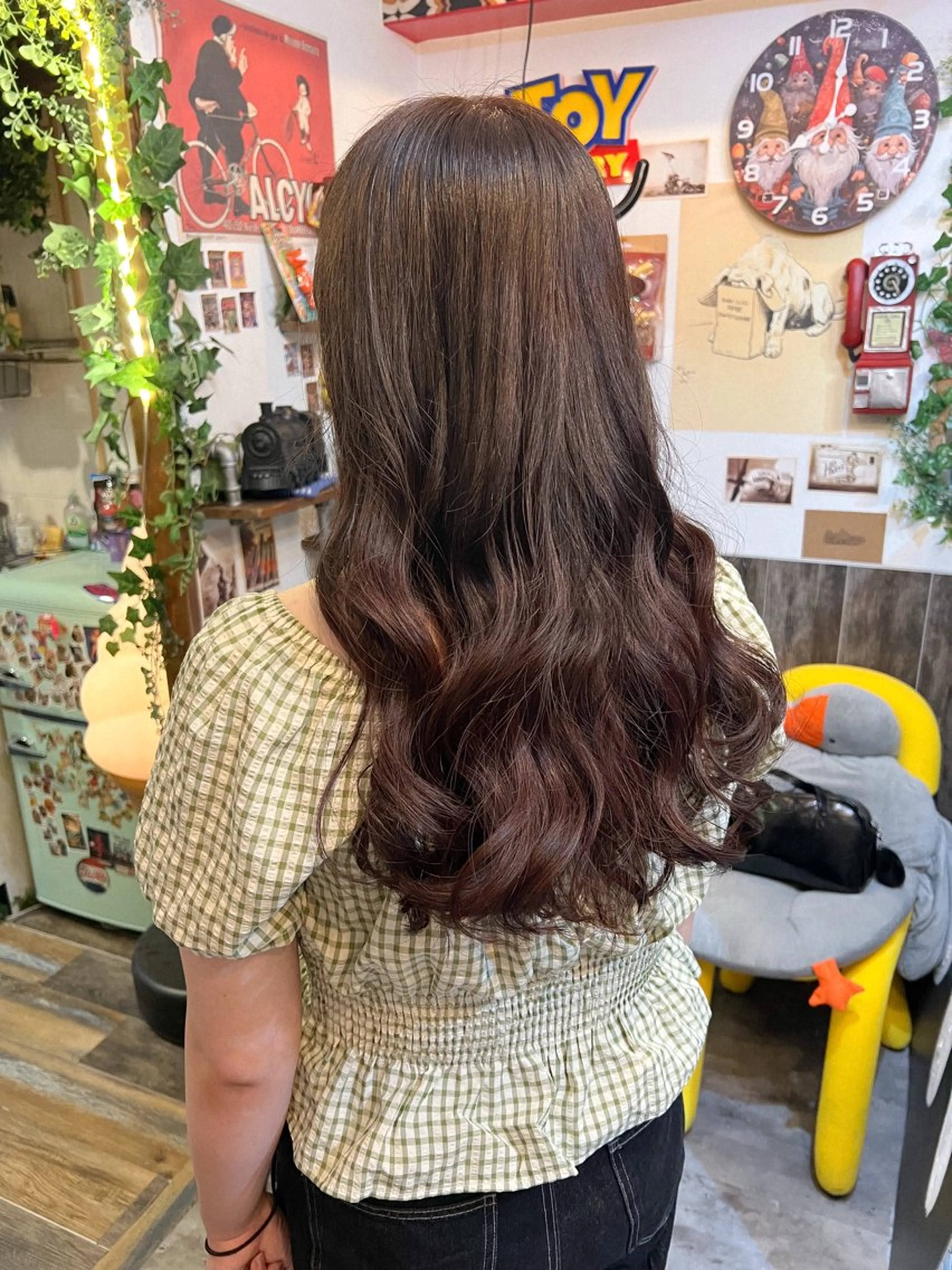 ロング カラー ピンクカラー カット ヘアカラー トリートメント カラーパティシエ facce🌼ikoのヘアスタイル