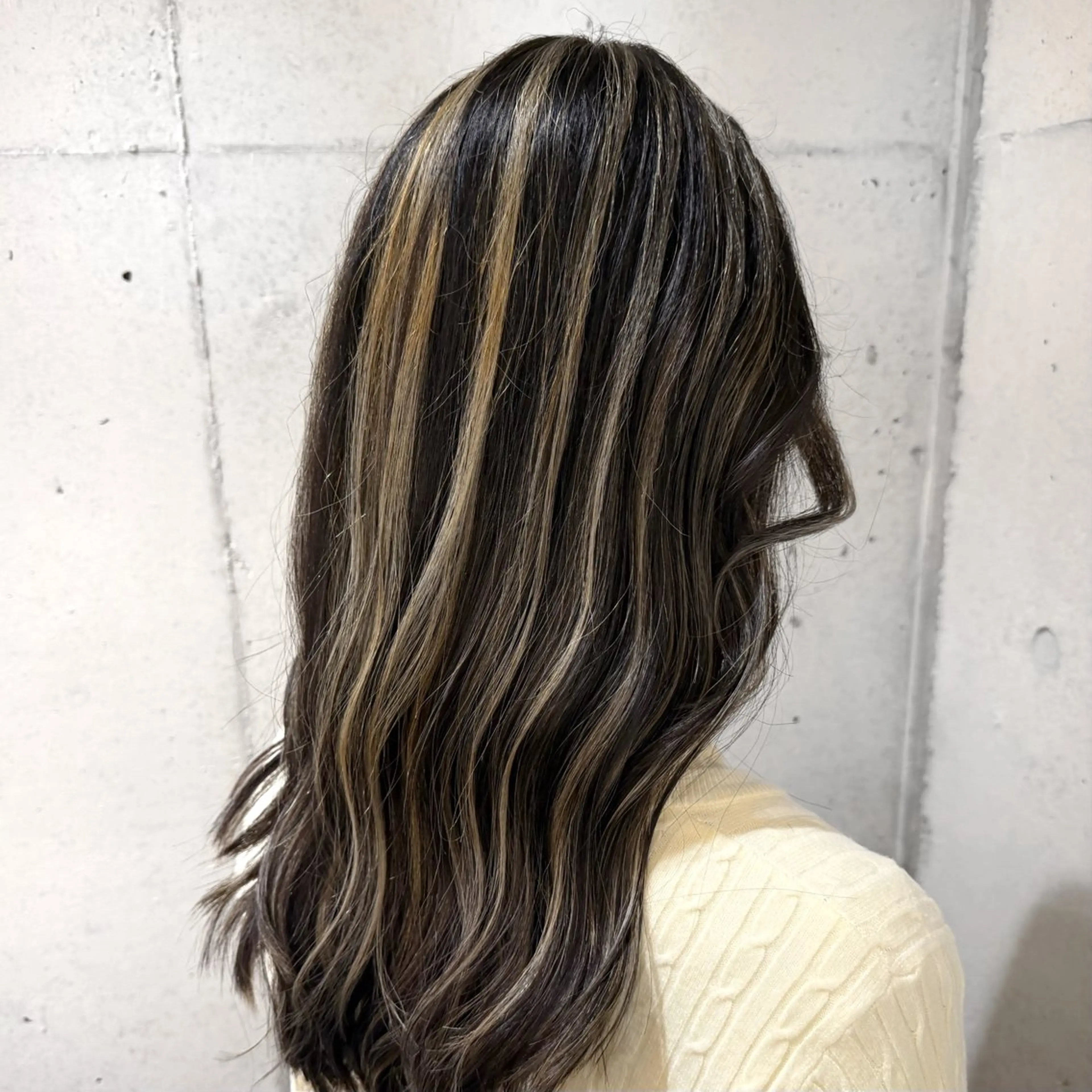 ミディアム カラー ヘアカラー トリートメント ハイトーン/ボブ/ 髪質改善🦖mahoのヘアスタイル