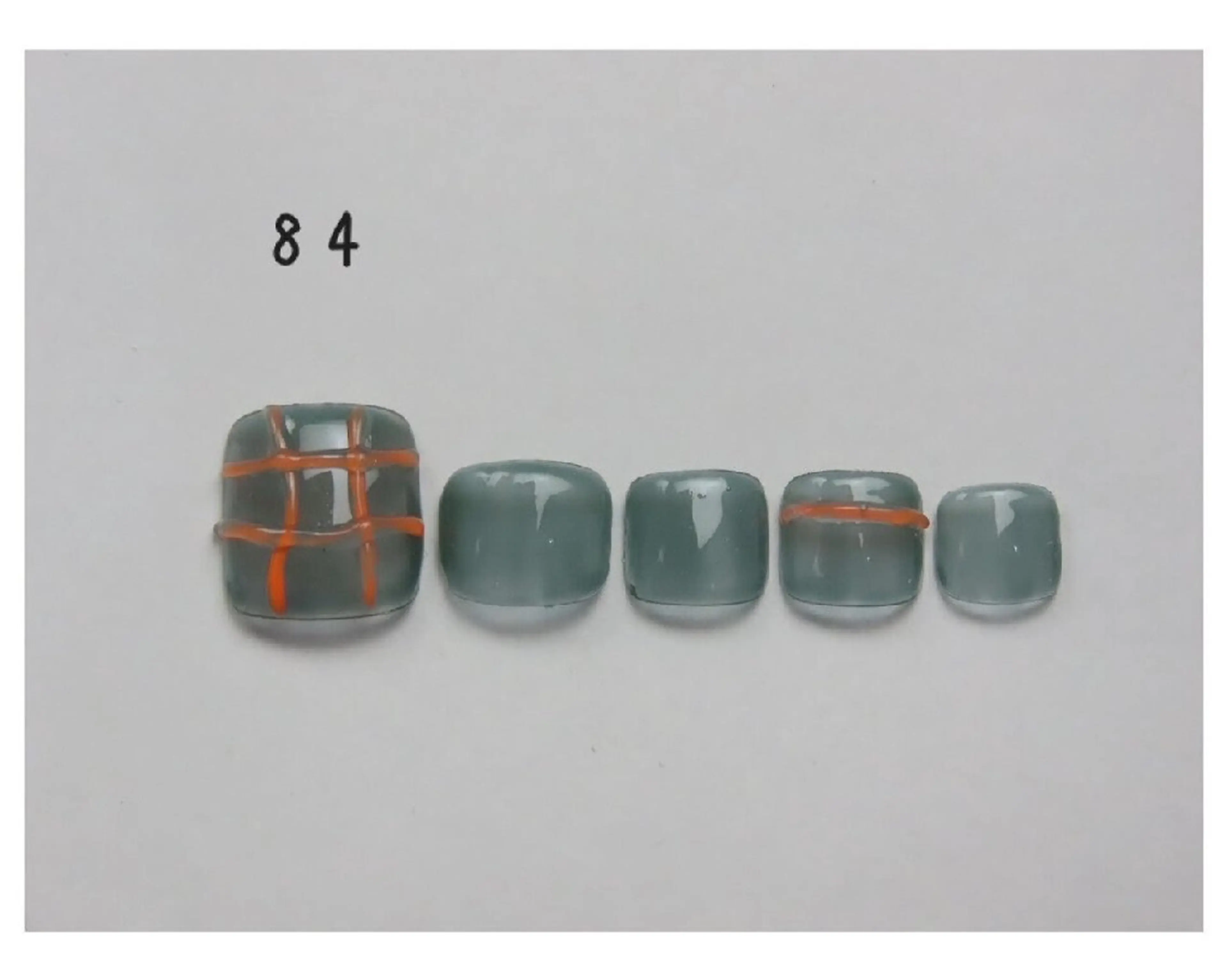 ネイル フットネイル Maum 新潟店のマツエク・マツパデザイン