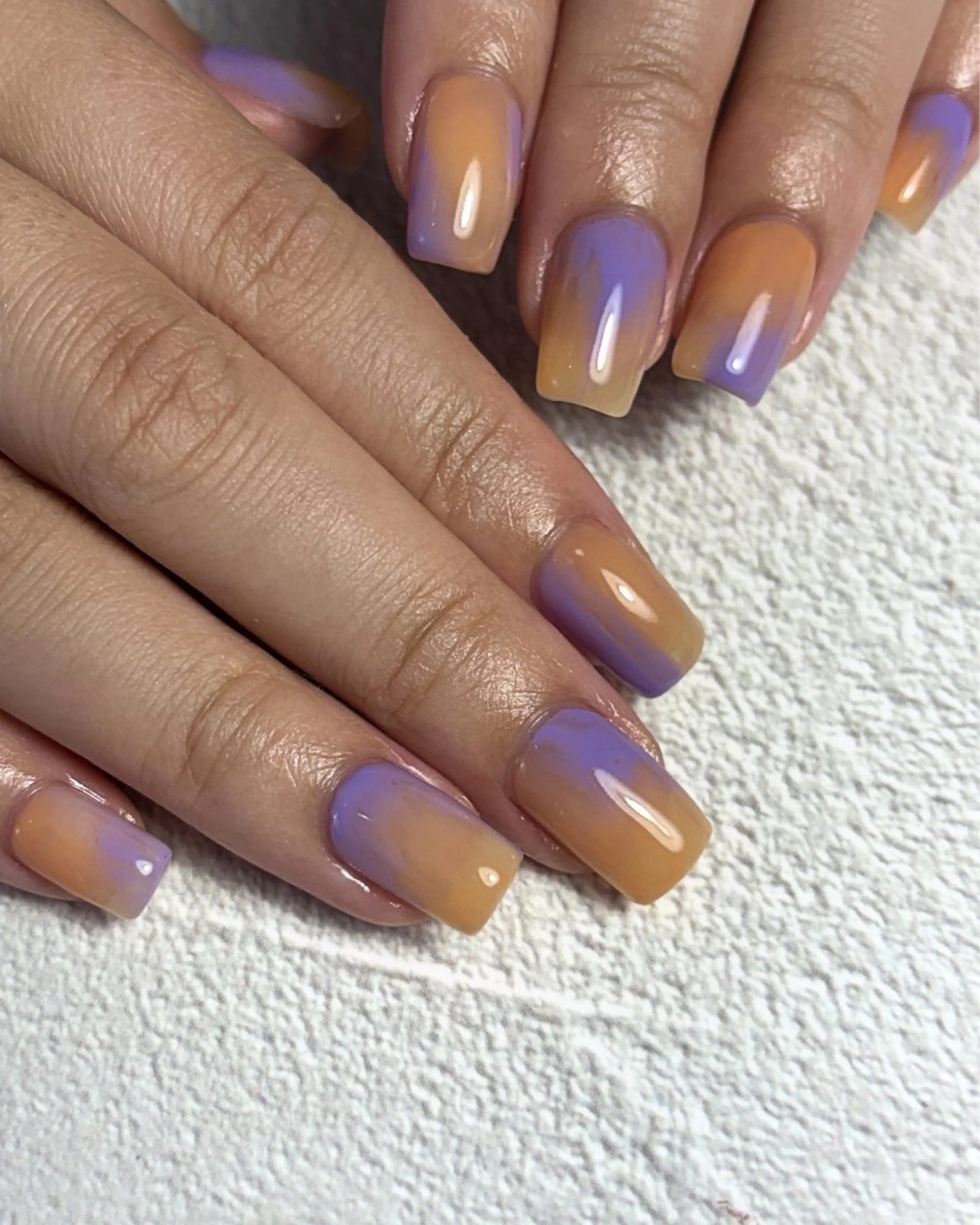 ネイル ニュアンスネイル オレンジ パープル ハンドネイル ハンドケア YAMAGUCHI MIHIのネイルデザイン