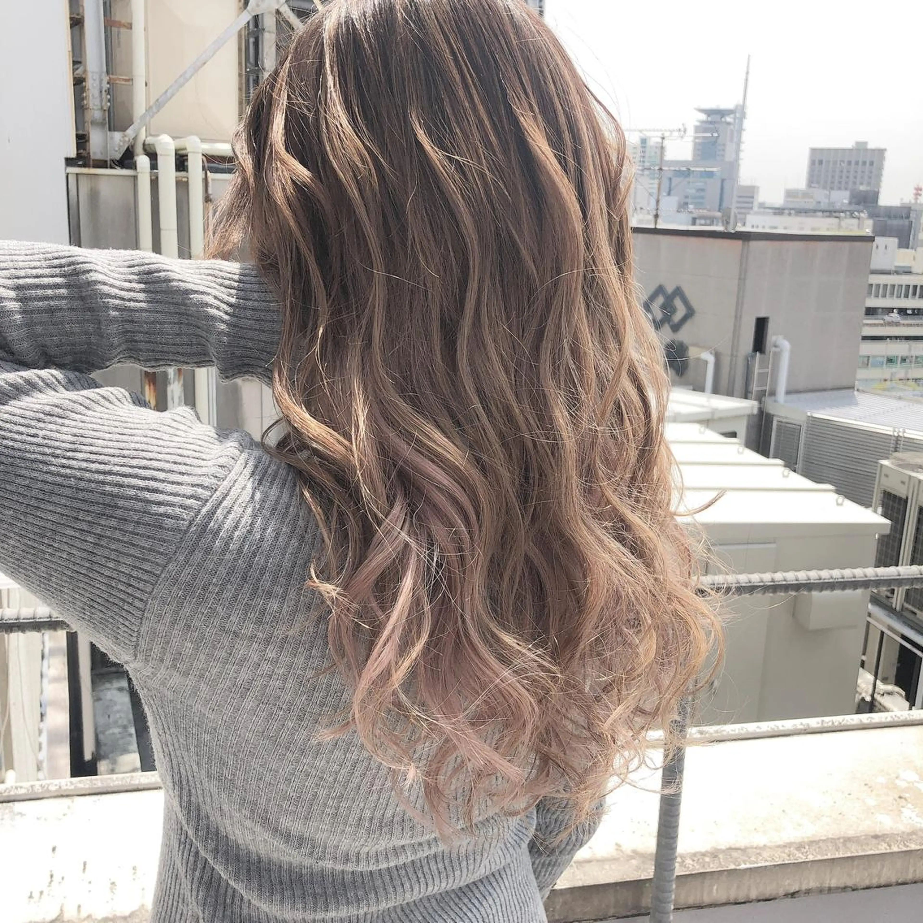 【神戸最安値】最高級人毛50枚胸トップの長さシールエクステ￥20000→￥9998の写真