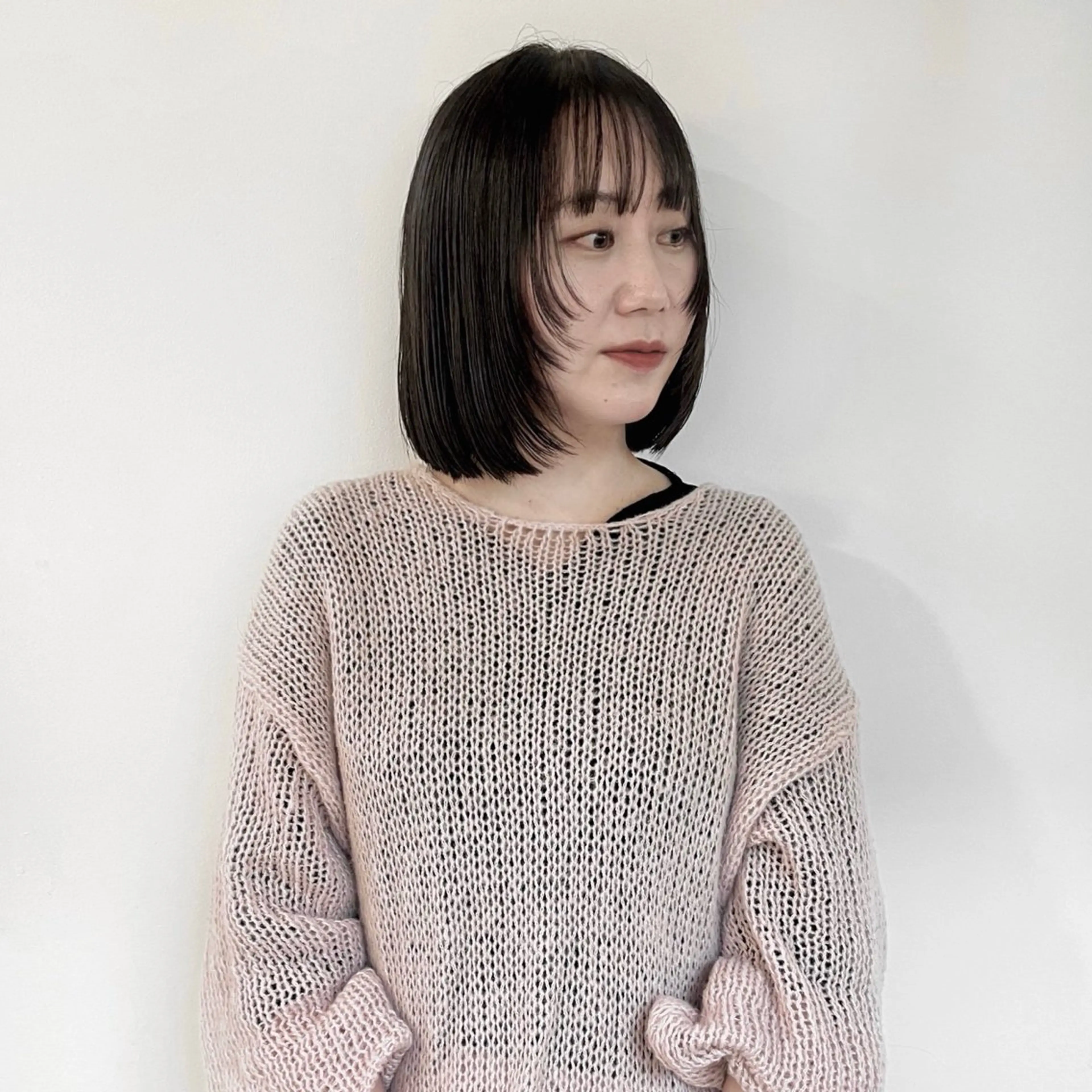 ミディアム 顔まわりレイヤー 顔周りカット レイヤーカット 小山夕稀/ニュアンス パーマ/新城のヘアスタイル