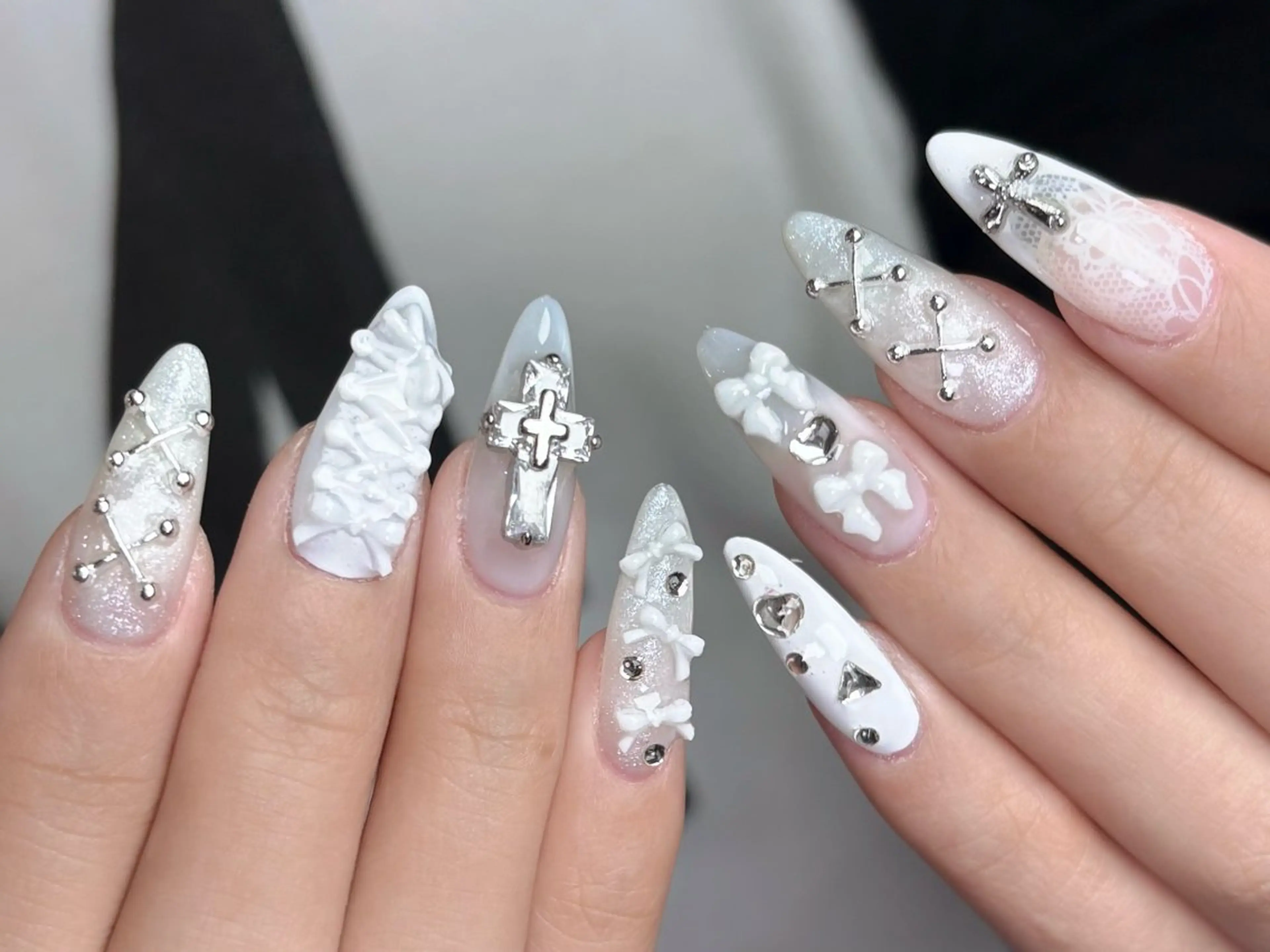 ネイル ハンドネイル Dark honey スカルプ専門原宿店のネイルデザイン