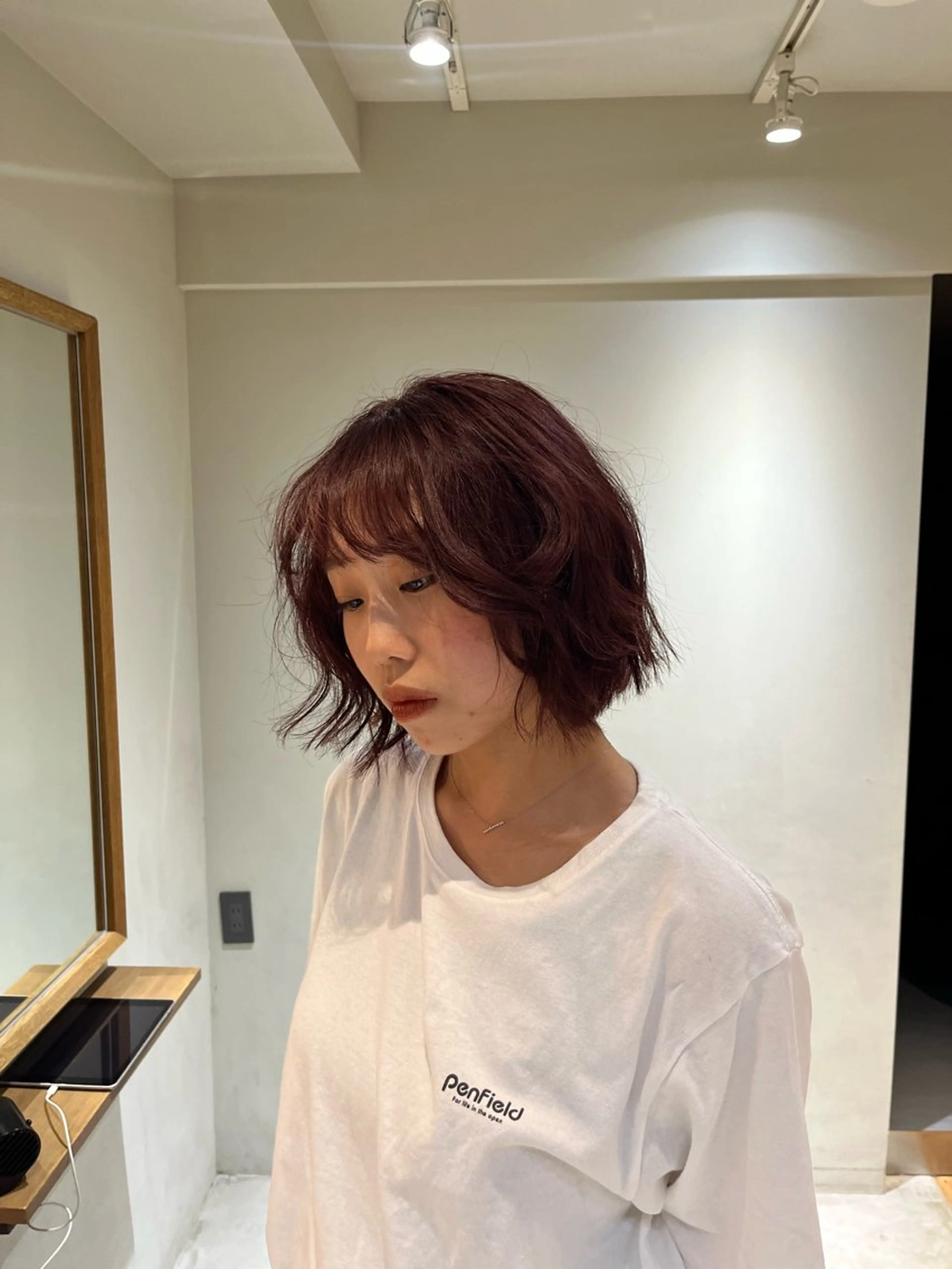 ミディアム YUI／レイヤー カット/透明感カラーのヘアスタイル