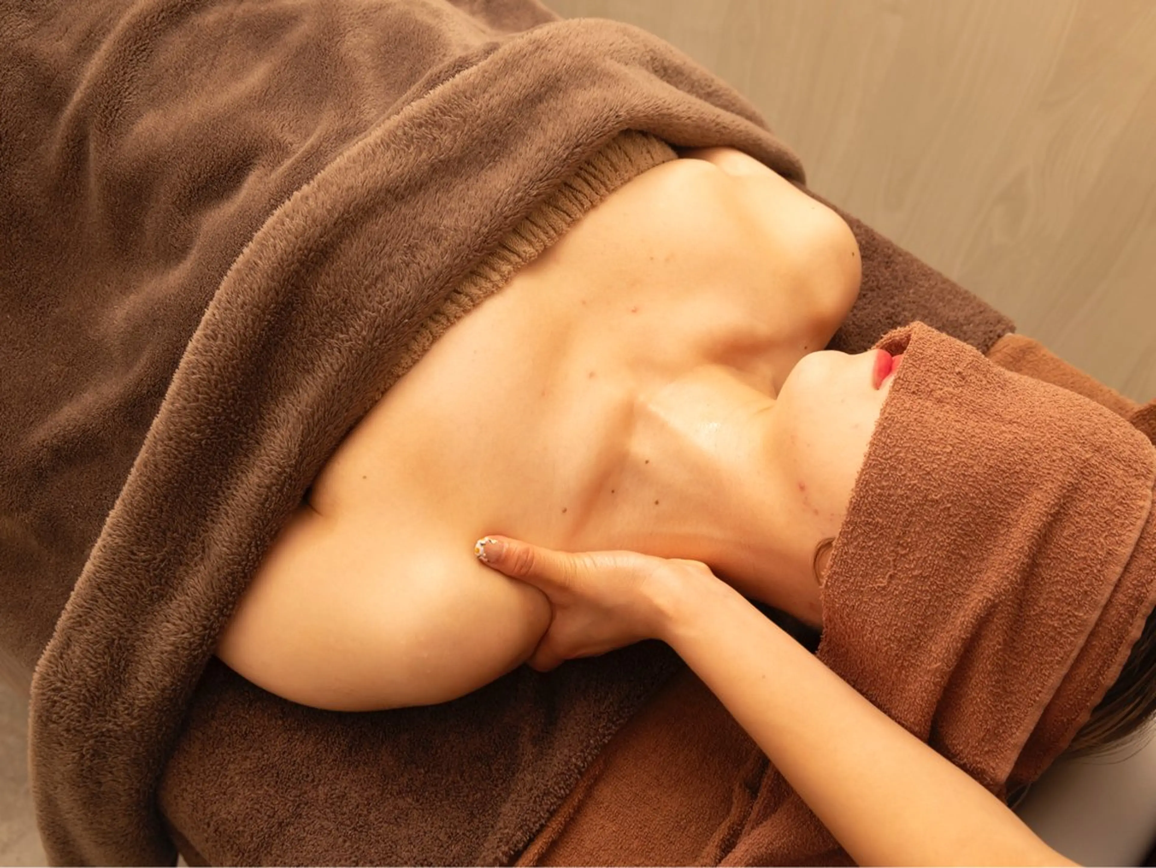 【小顔矯正×むくみ改善】　フェイシャルリンパマッサージの写真