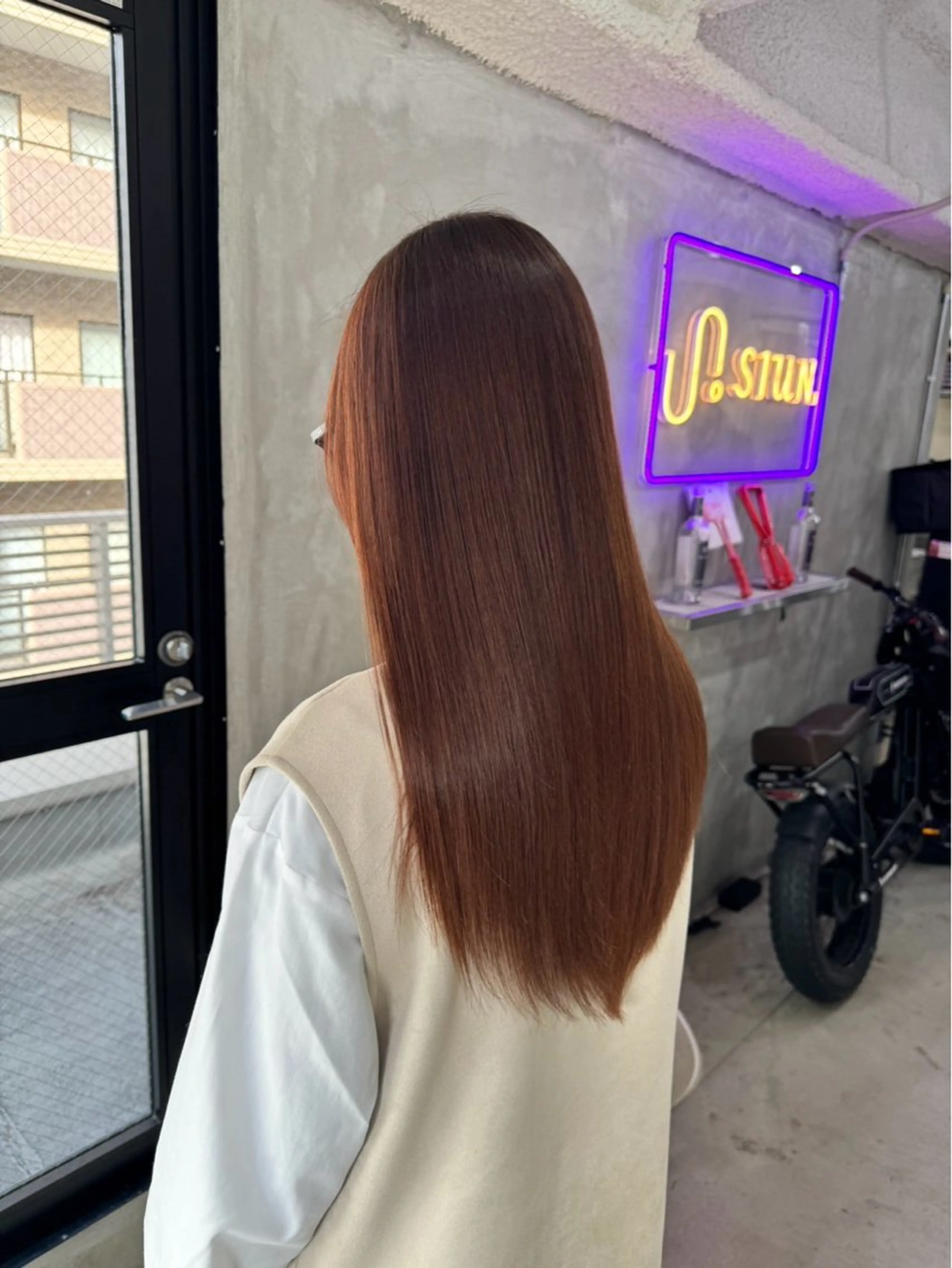 ロング 縮毛矯正 透明感カラー/ 髪質改善　ゆうとのヘアスタイル