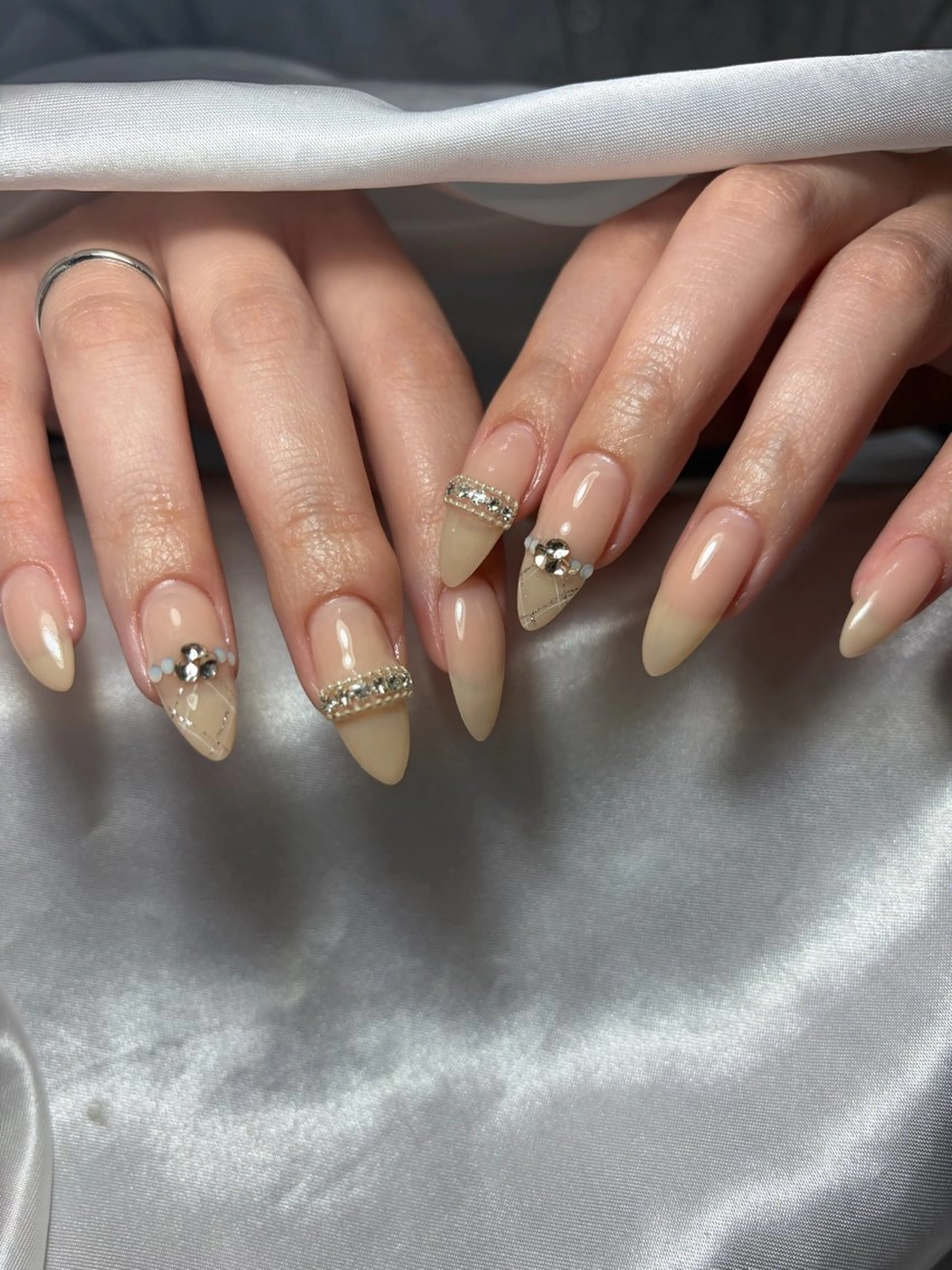 ネイル ハンドネイル nailroom‪ sb‪‪𓈒𓂂𓏸のネイルデザイン