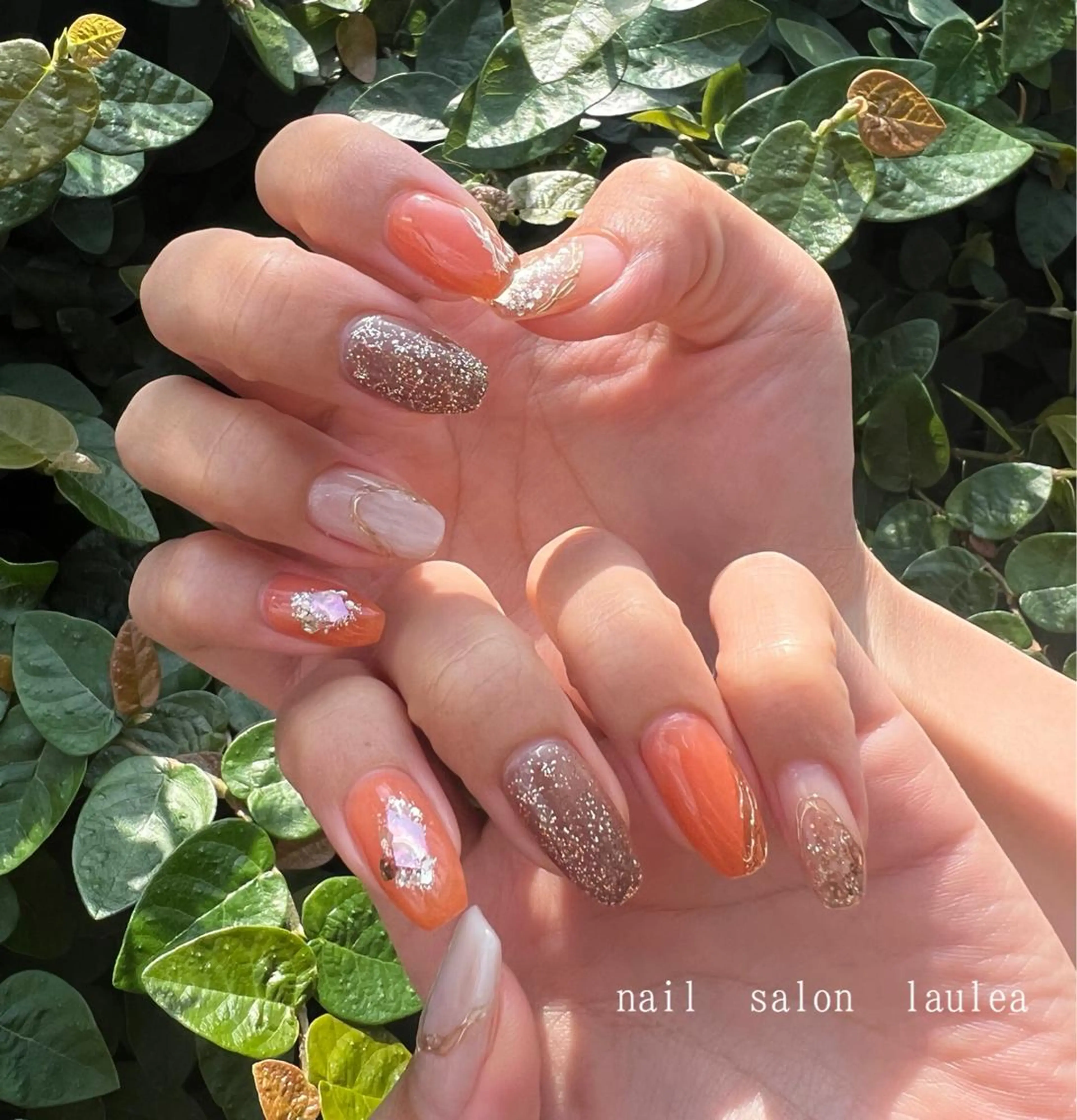 ネイル キラキラネイル ミラーネイル ハンドネイル nail salon Lauleaのネイルデザイン