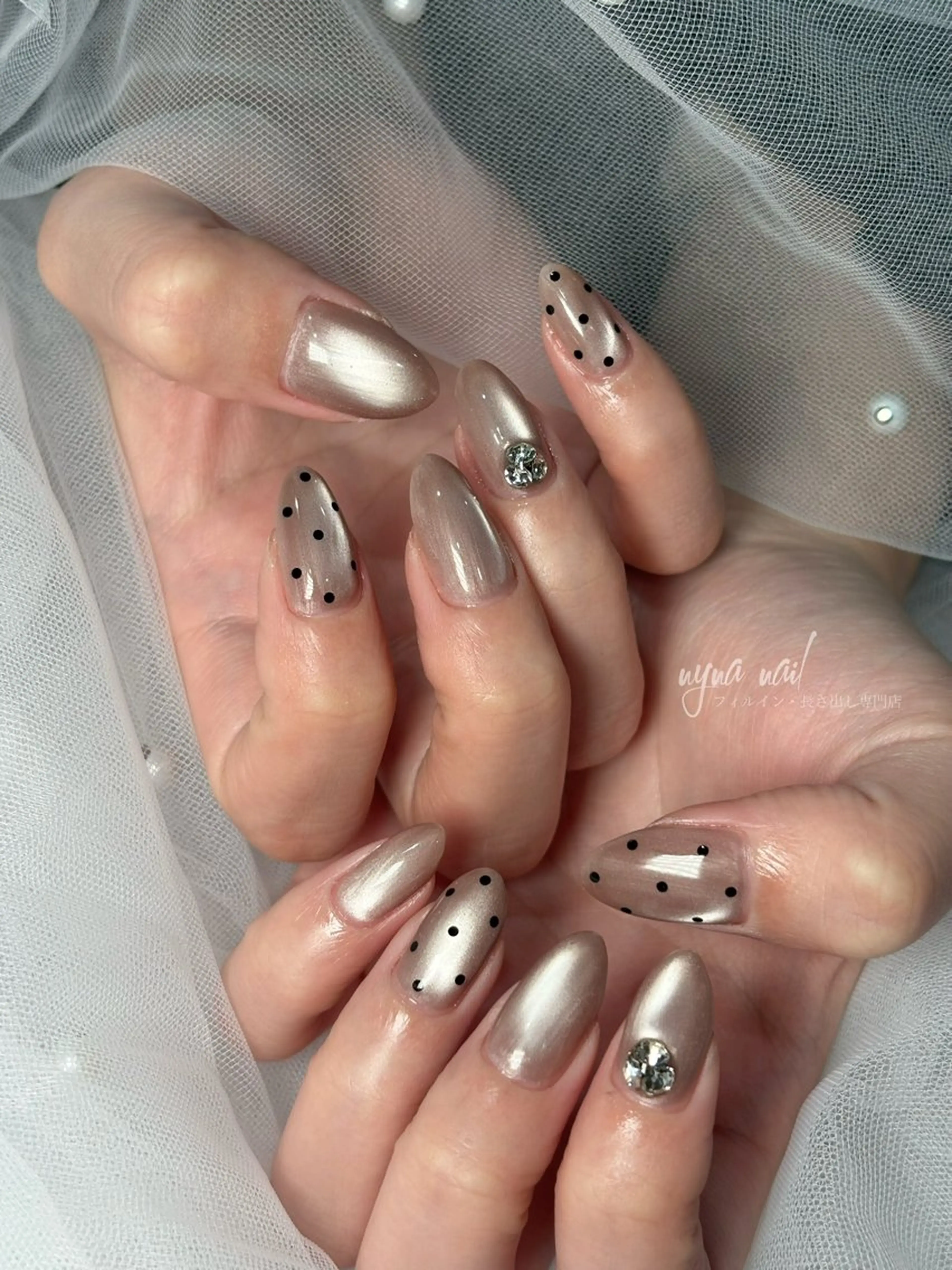 ネイル ハンドネイル 長さ出し専門 nynaのネイルデザイン