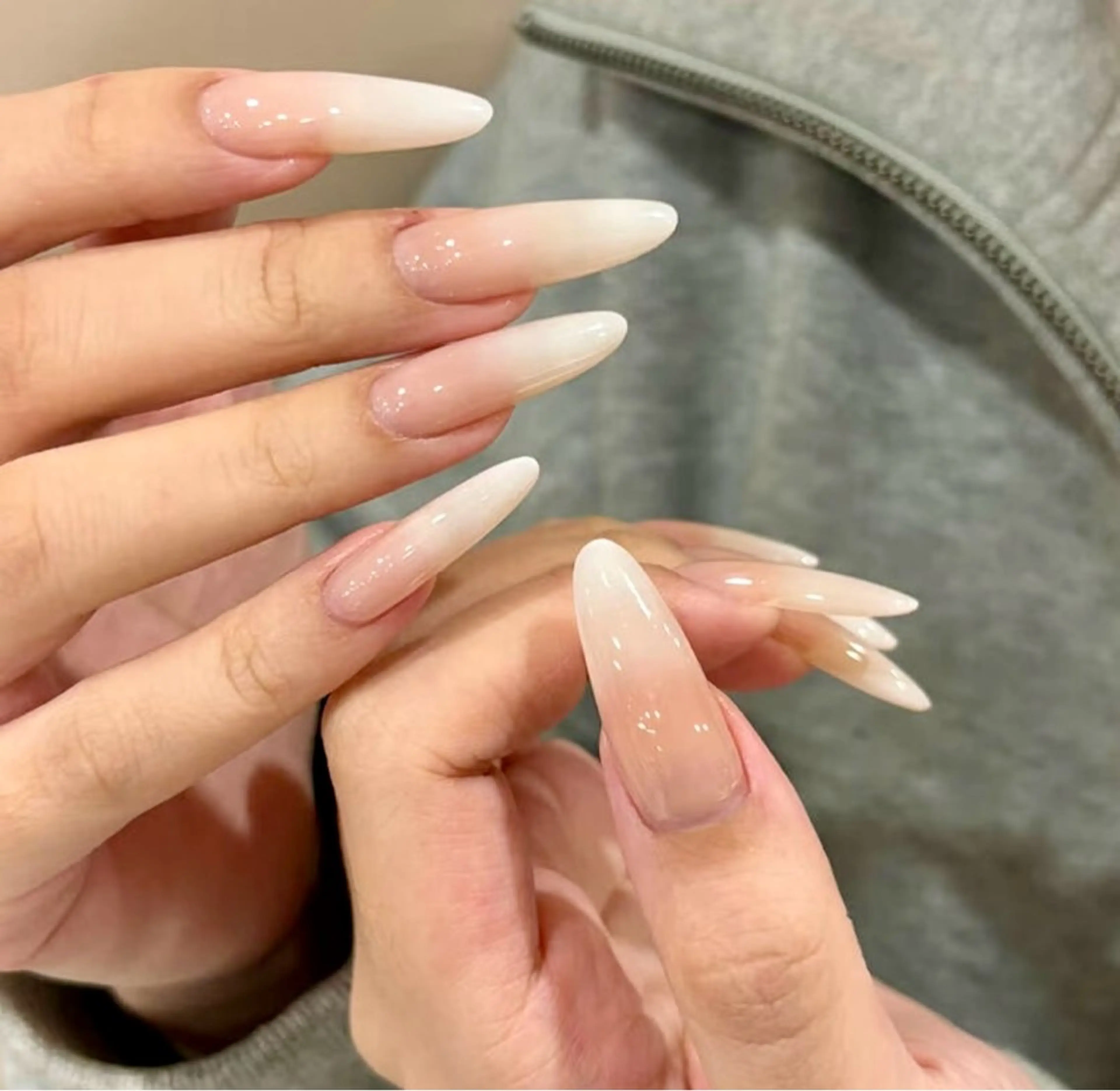 ネイル アートネイル チークネイル 長さ出し フレンチネイル ジェルネイル ハンドネイル ハンドケア Yumi Nail Seiのネイルデザイン