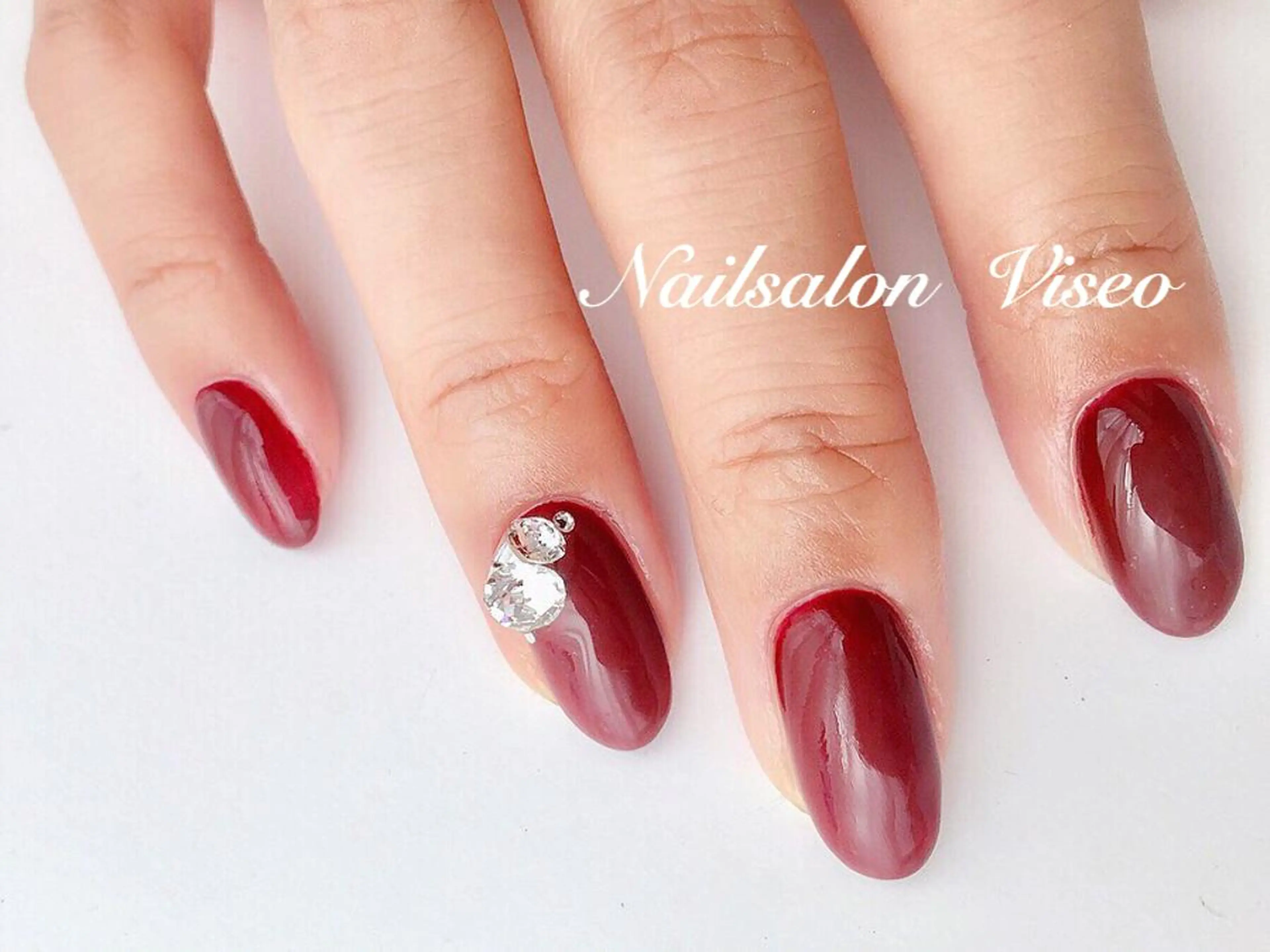 ネイル Viseo《6週間 長持ちパラジェル》のネイルデザイン