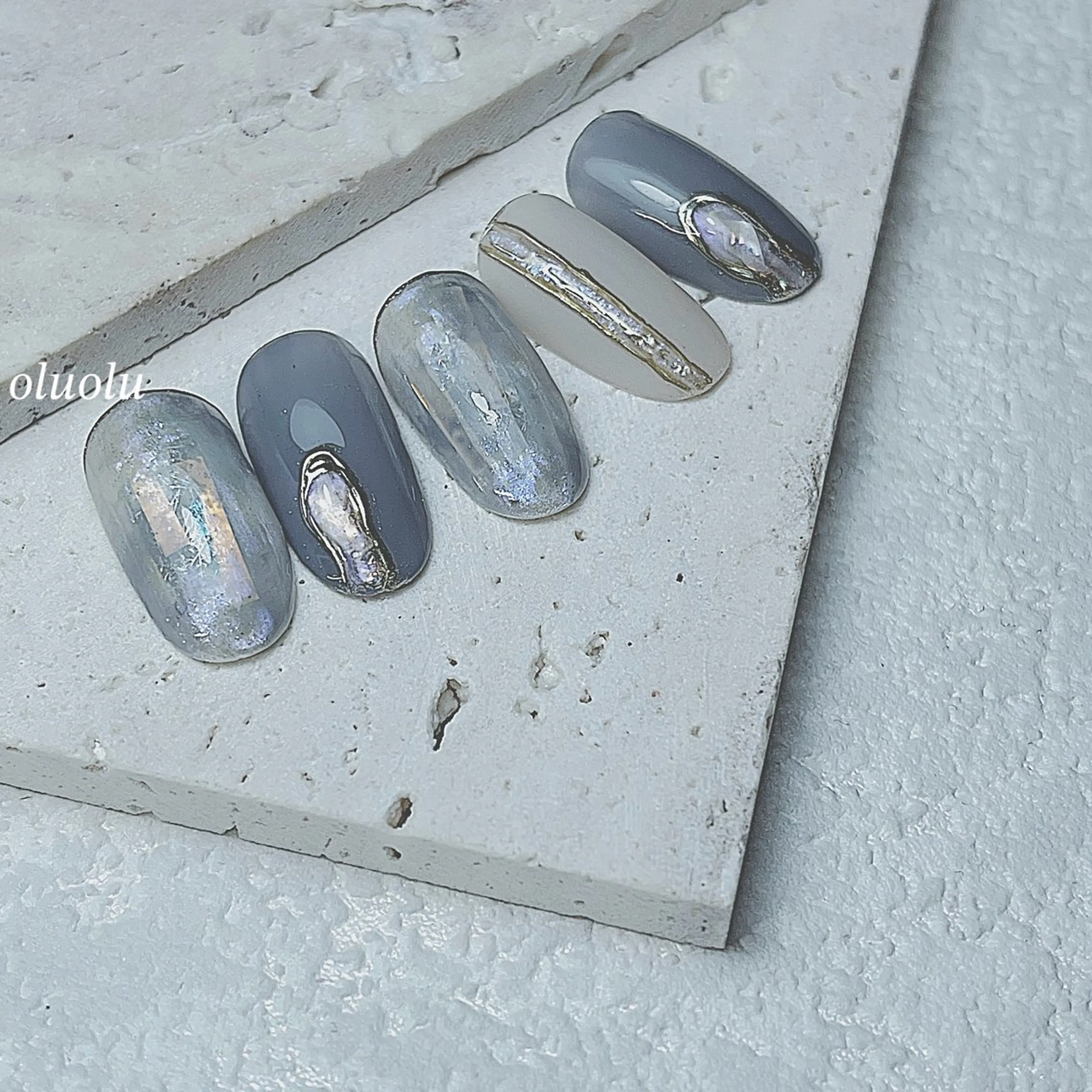 ネイル アートネイル オーロラネイル フットネイル キラキラネイル ニュアンスネイル ハンドネイル 大村 紬華のネイルデザイン