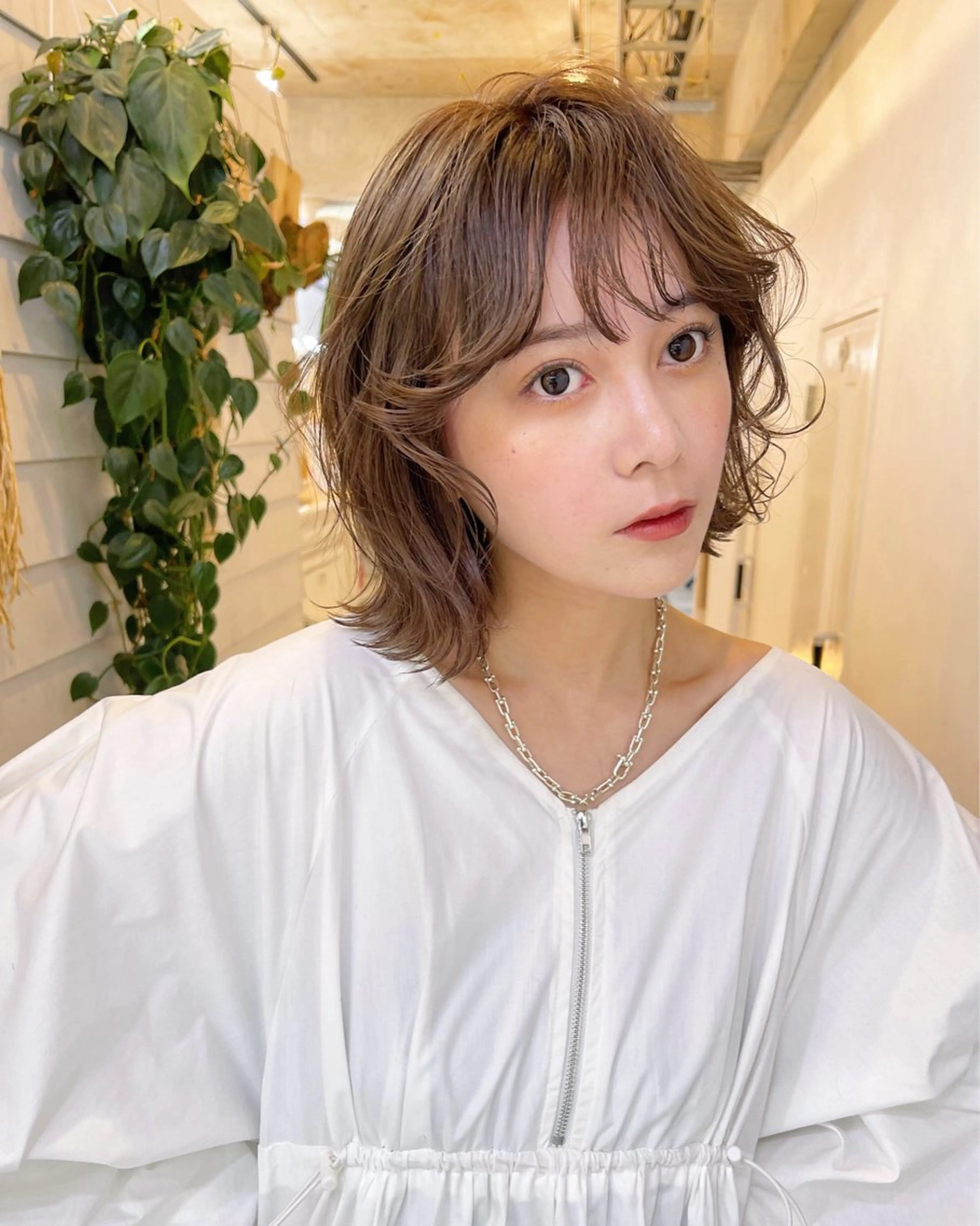 ミディアム カラー 顔周りカット カット ヘアカラー AiM 大名　似合わせカットのヘアスタイル