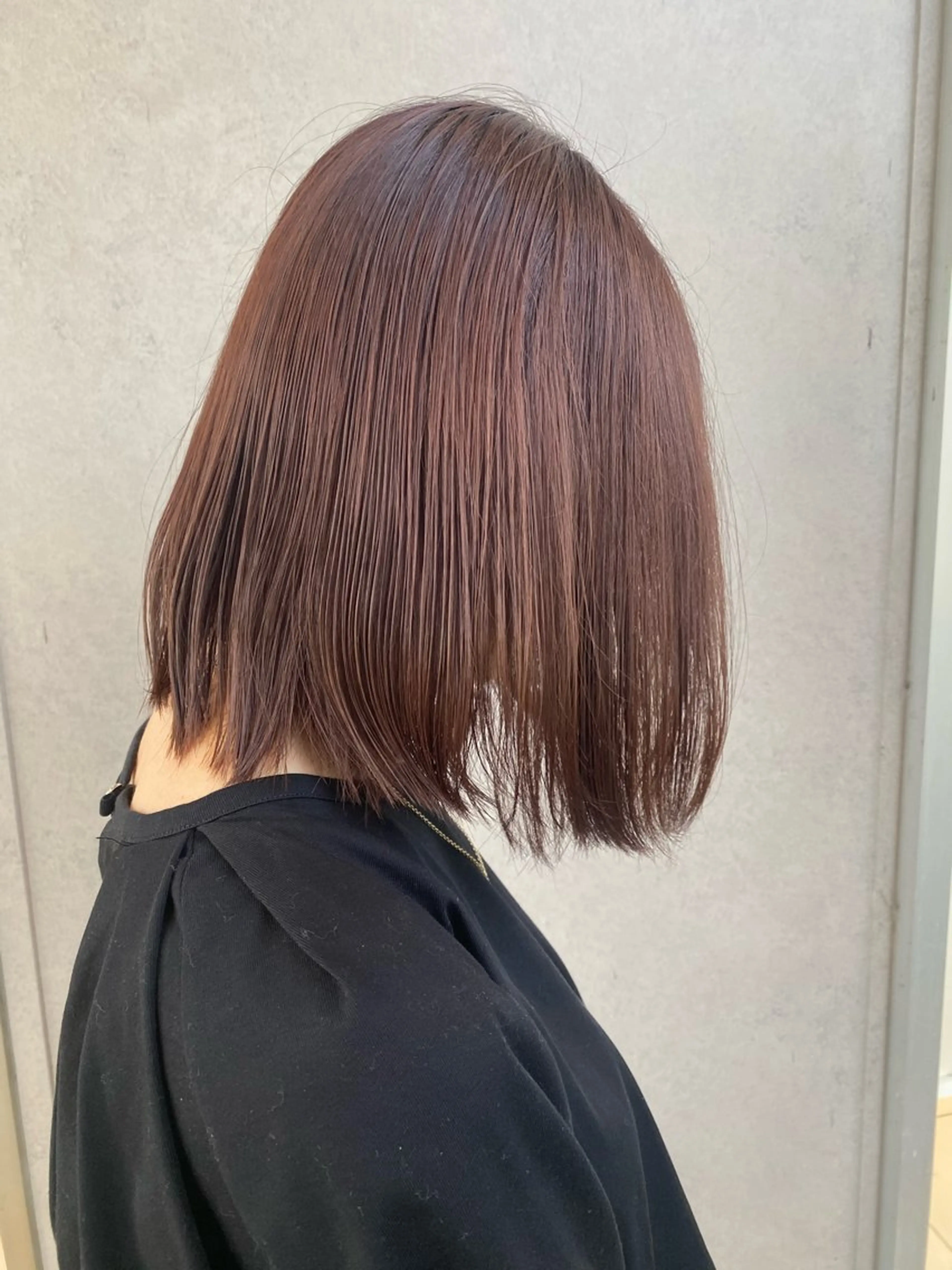 ミディアム カラー 中山 愛美莉のヘアスタイル