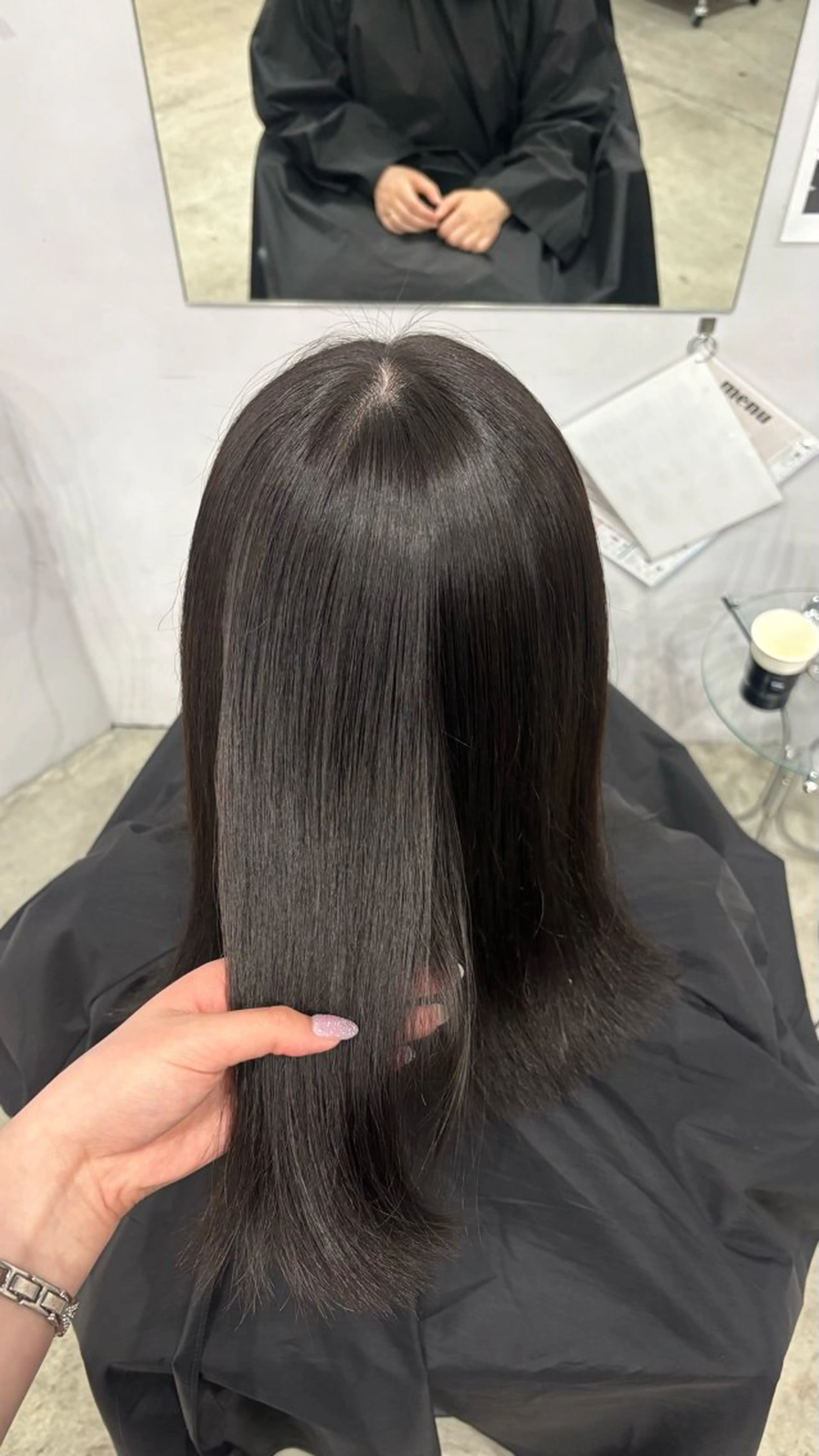 ミディアム ヘアカラー 艶カラー / あおいのヘアスタイル