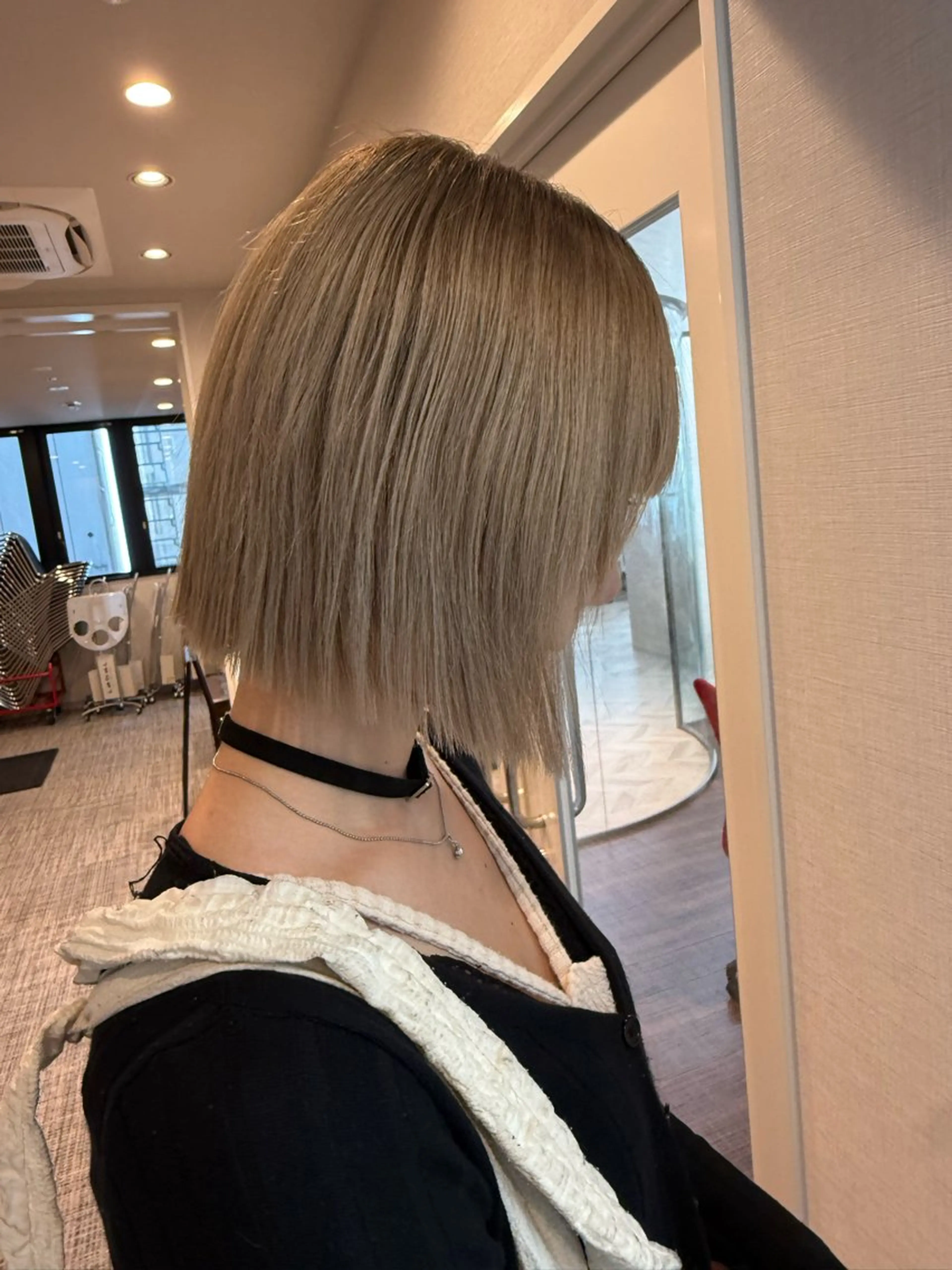 ミディアム 「韓国風カラー 」サナのヘアスタイル