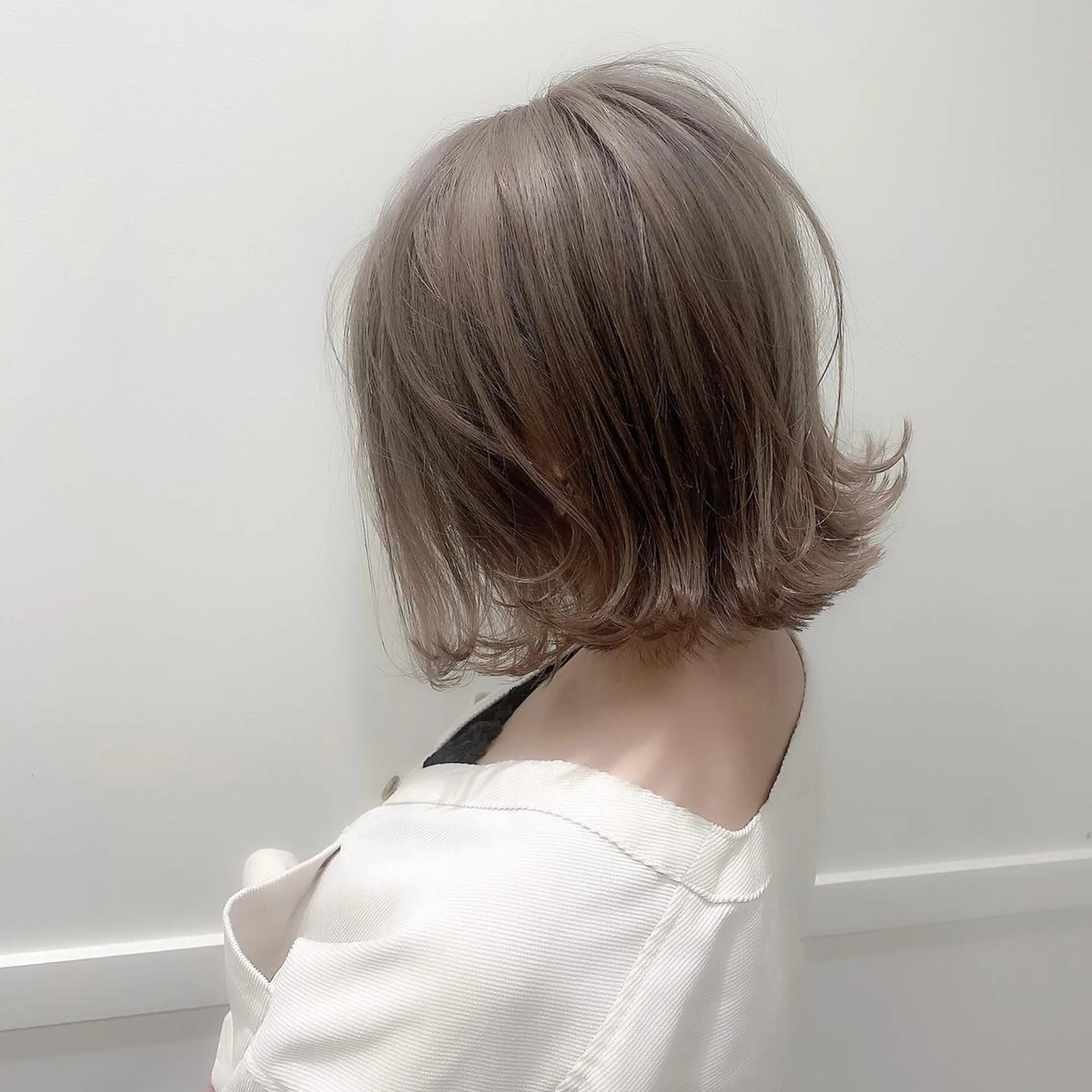 ミディアム 外国人風カラー ハイライト 髪質改善 韓国風ヘア レイヤーカット ヘアカラー トリートメント 🤎カラー比率90% 🤍TAKAYAのヘアスタイル