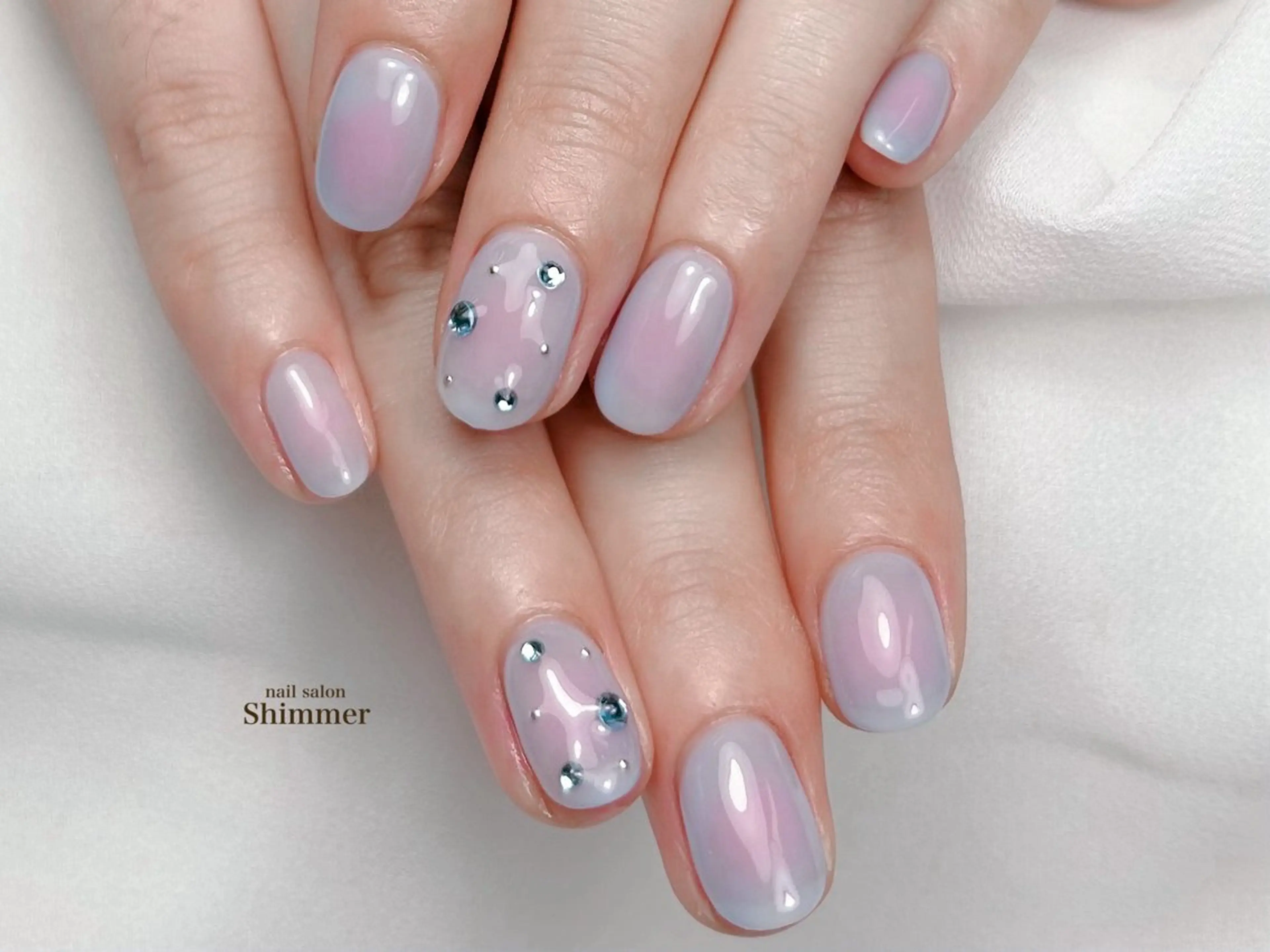 ネイル ハンドネイル Shimmer Risaのネイルデザイン