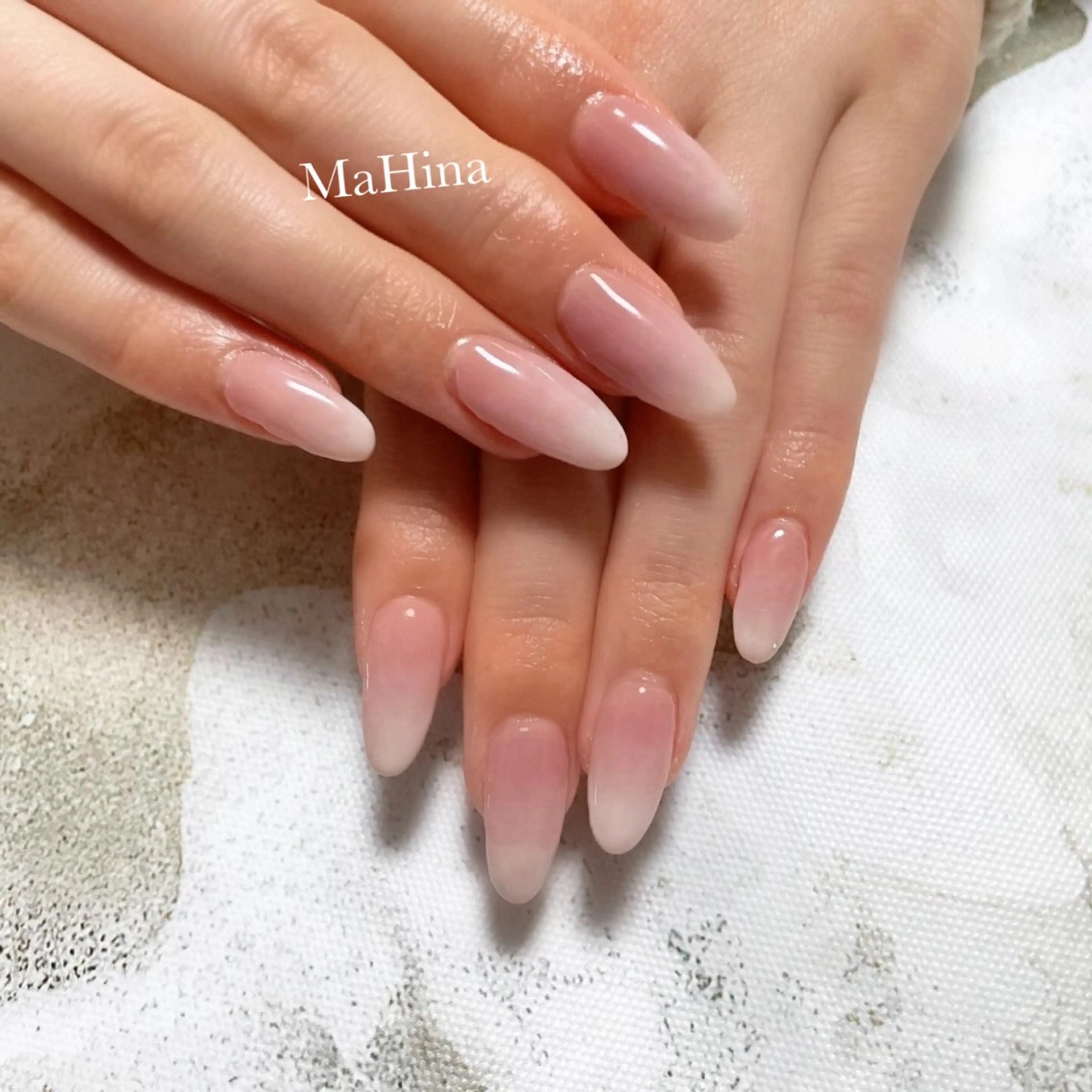 ネイル ハンドネイル MaHina🌙 salonのネイルデザイン