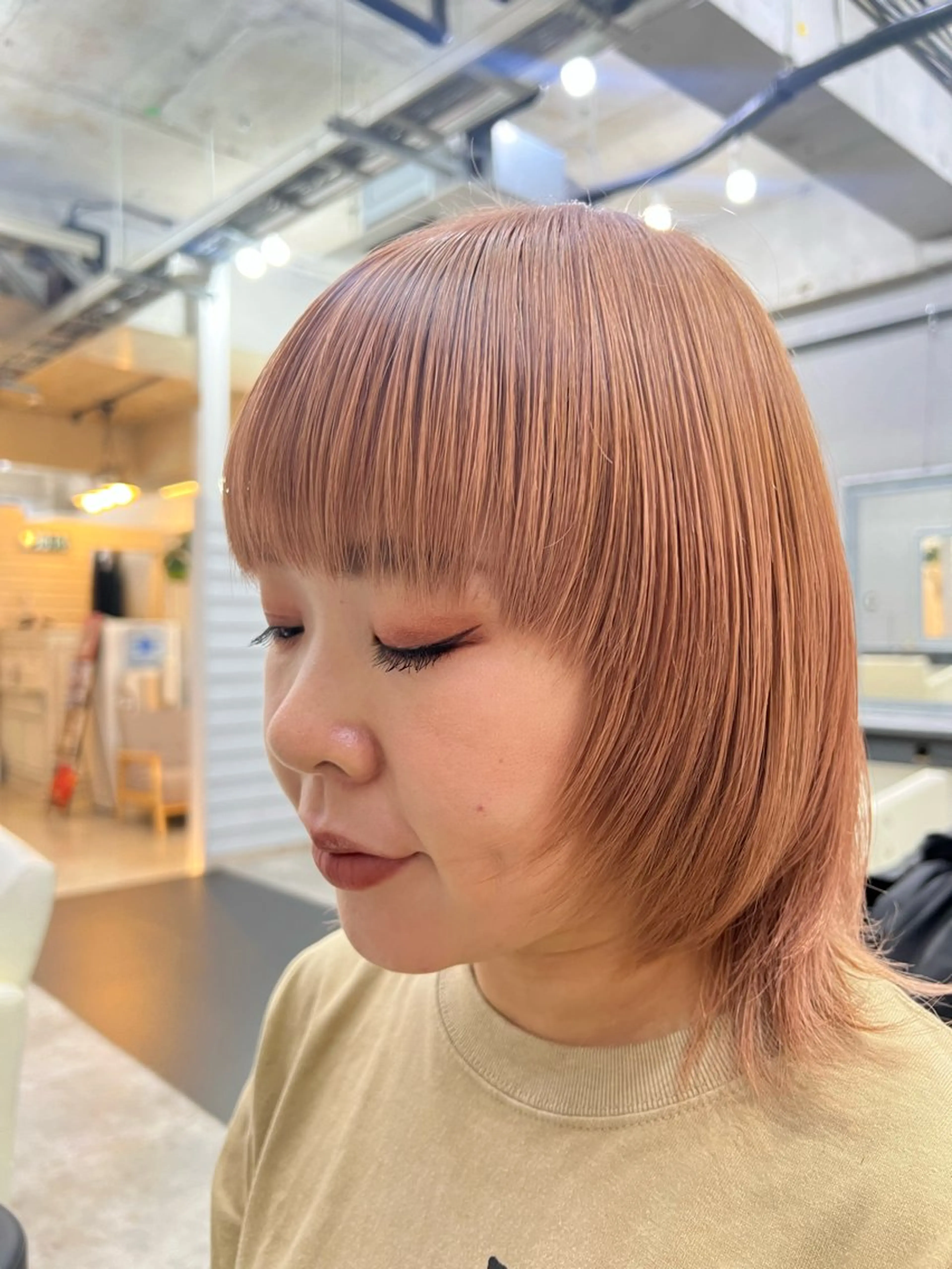 カラー YUI ハイトーンカラーのヘアスタイル