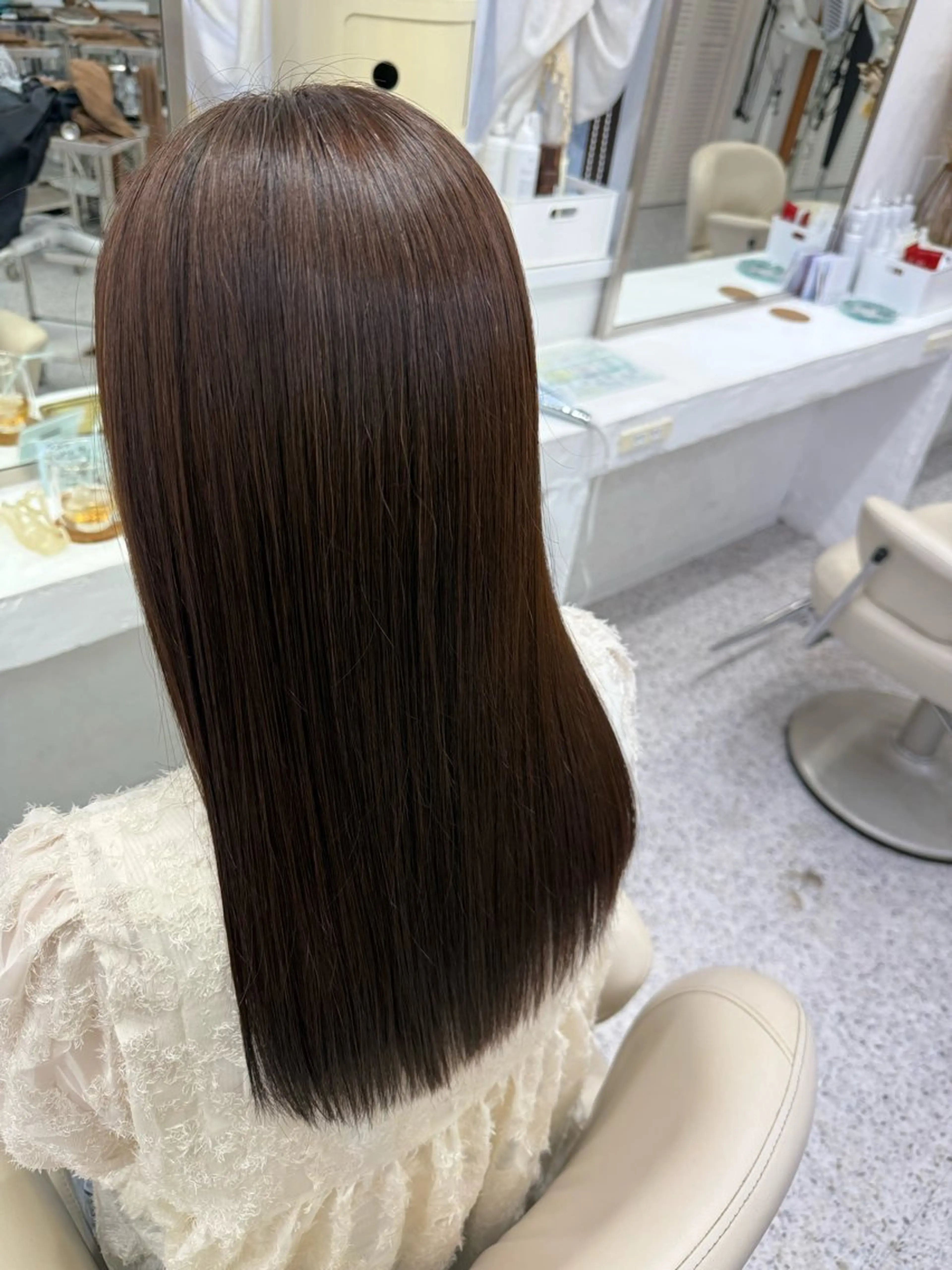 セミロング カット ヘアカラー トリートメント LOMARLIE/ NATUMIのヘアスタイル