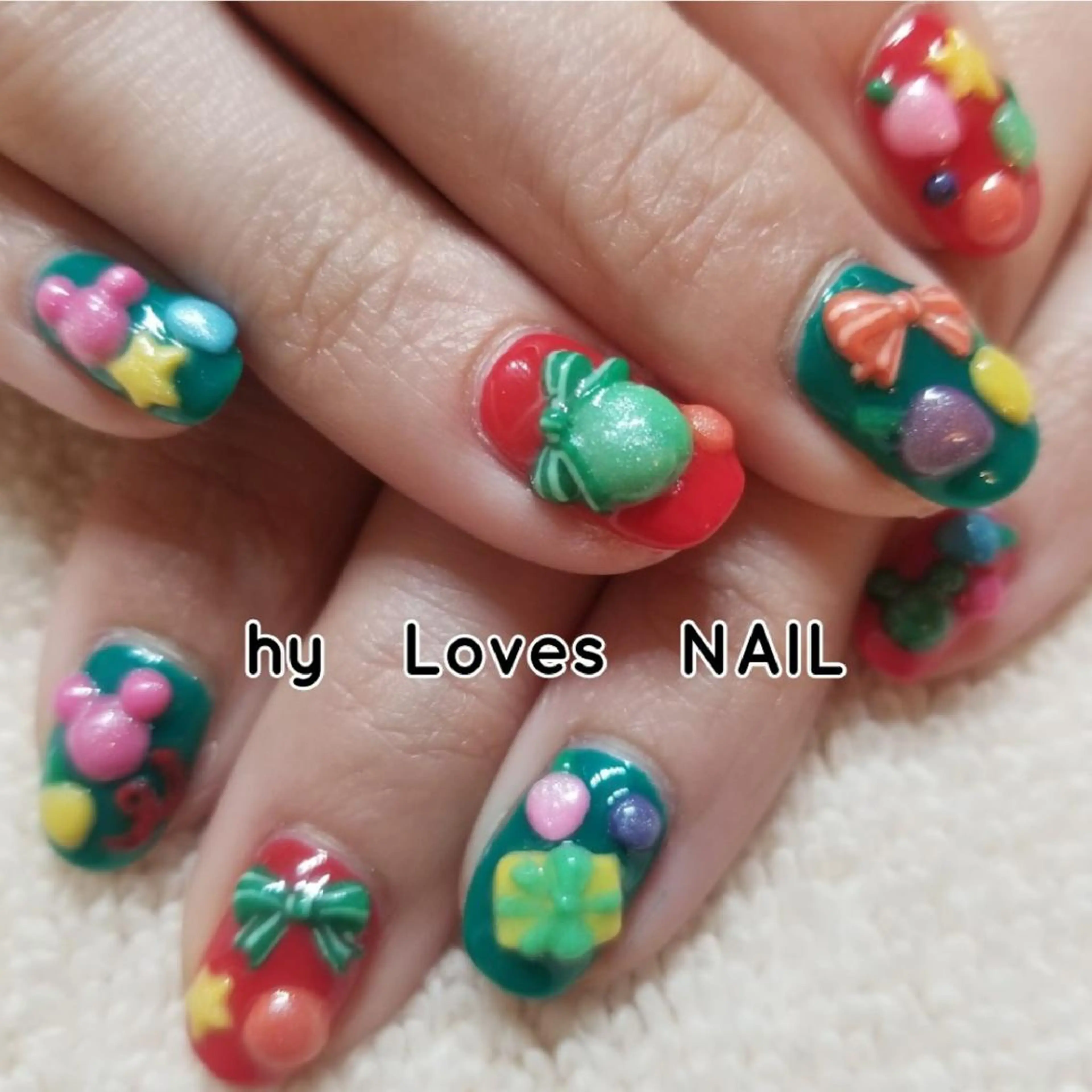 ネイル 冬ネイル クリスマス ハンドネイル よしだ ひろきのネイルデザイン