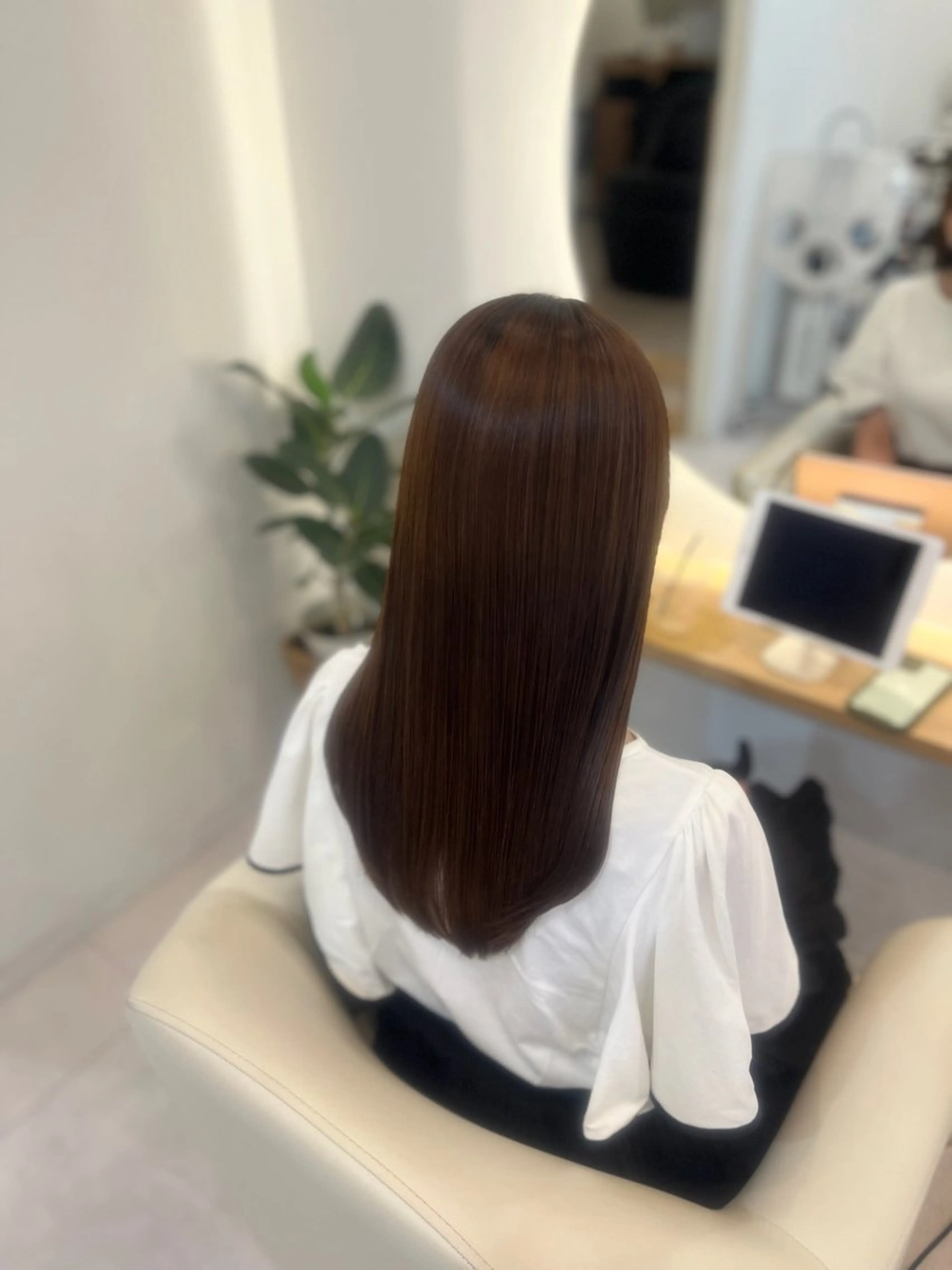 セミロング 髪質改善 縮毛矯正 トリートメント 髪質改善カラー/韓国 /井上 拓也のヘアスタイル