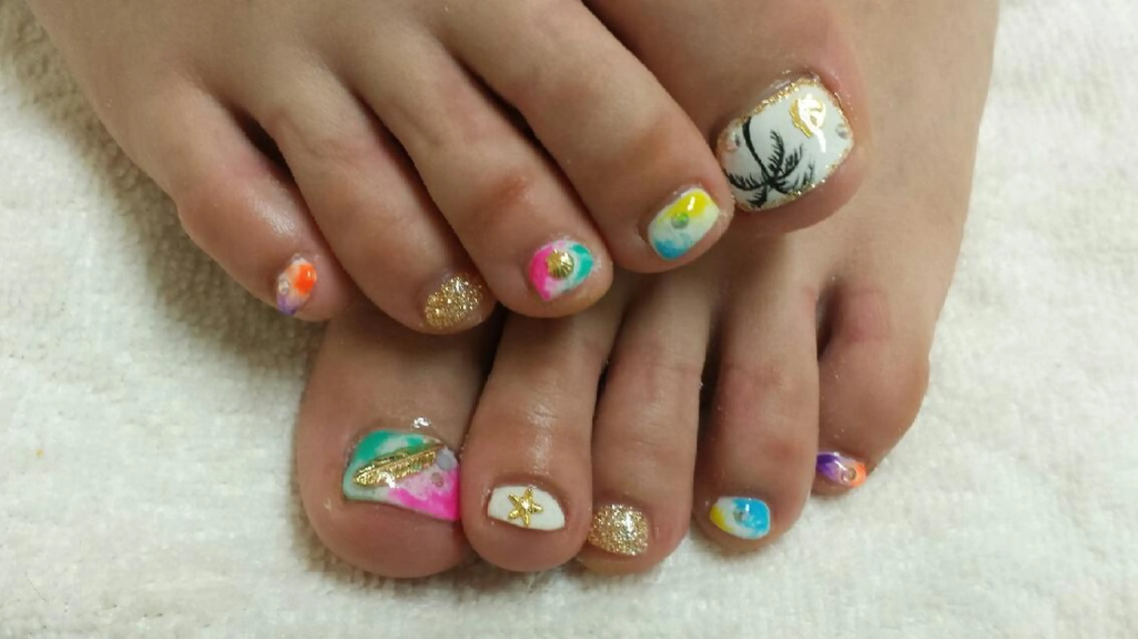 ネイル 河野ちえ (雑誌掲載サロン)のネイルデザイン