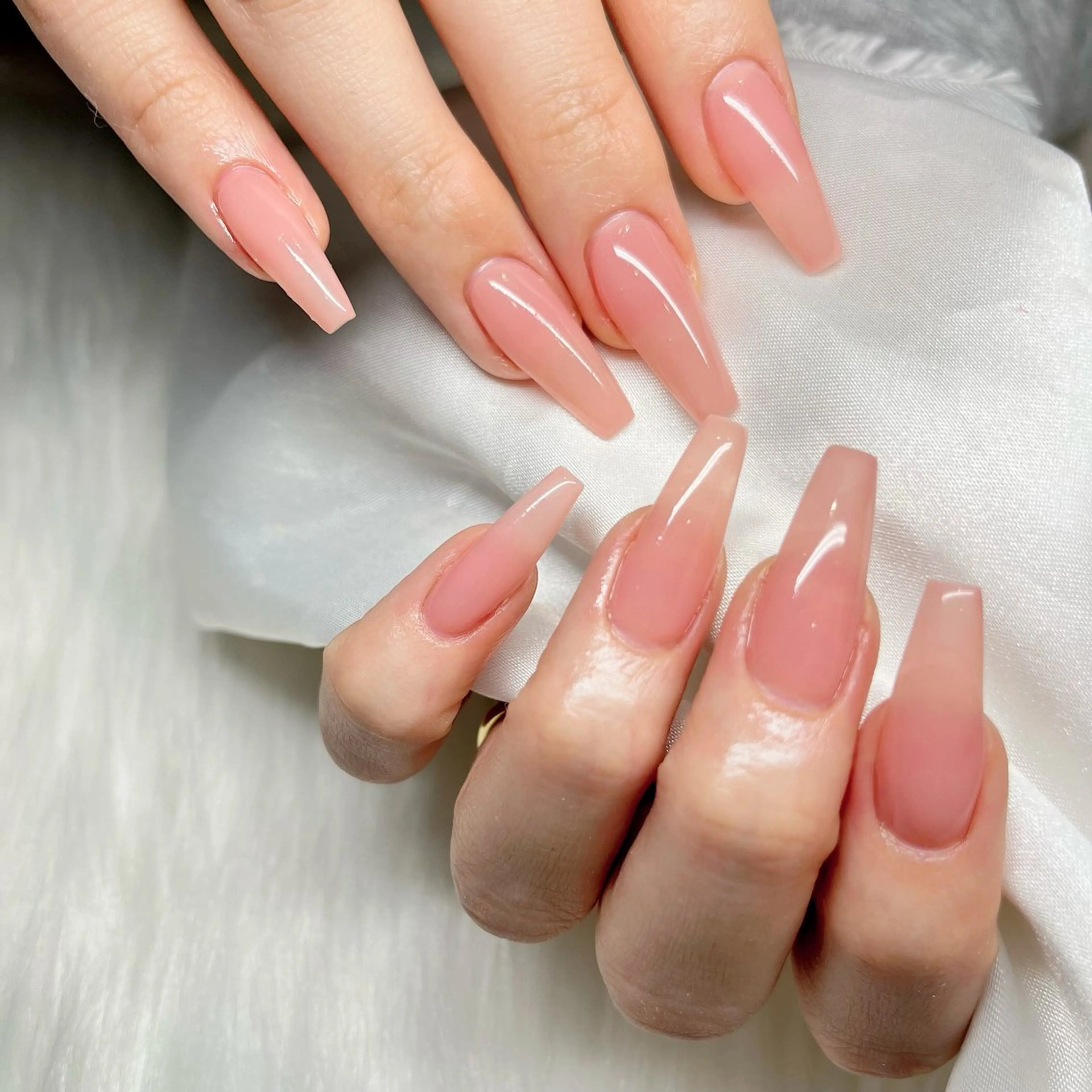 ネイル ハンドネイル Miki 本町駅｜💅‎🤍のネイルデザイン