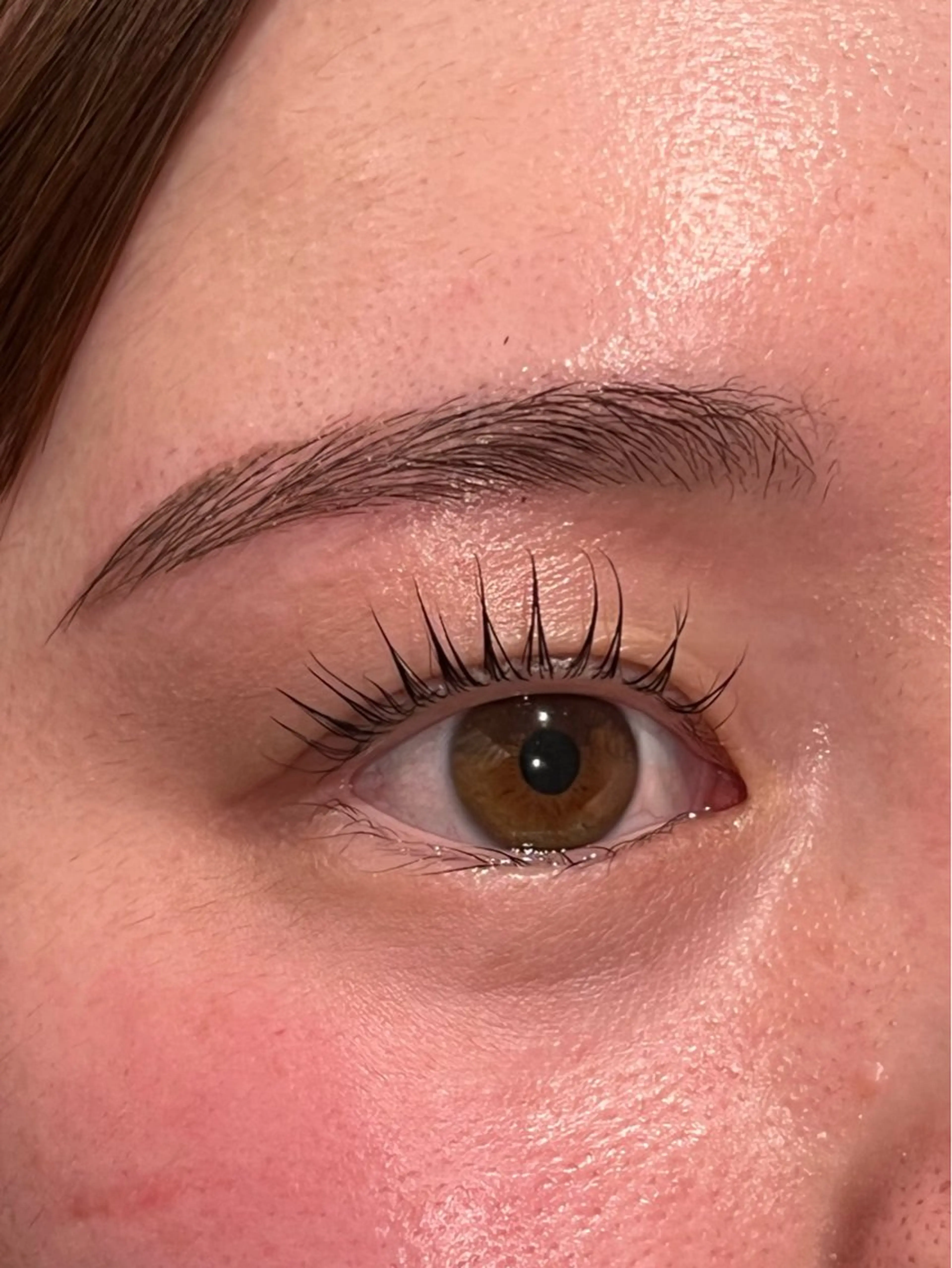 パリジェンヌラッシュリフトで、ビューラー要らず。ぱっちりとしたお目元に✨の写真