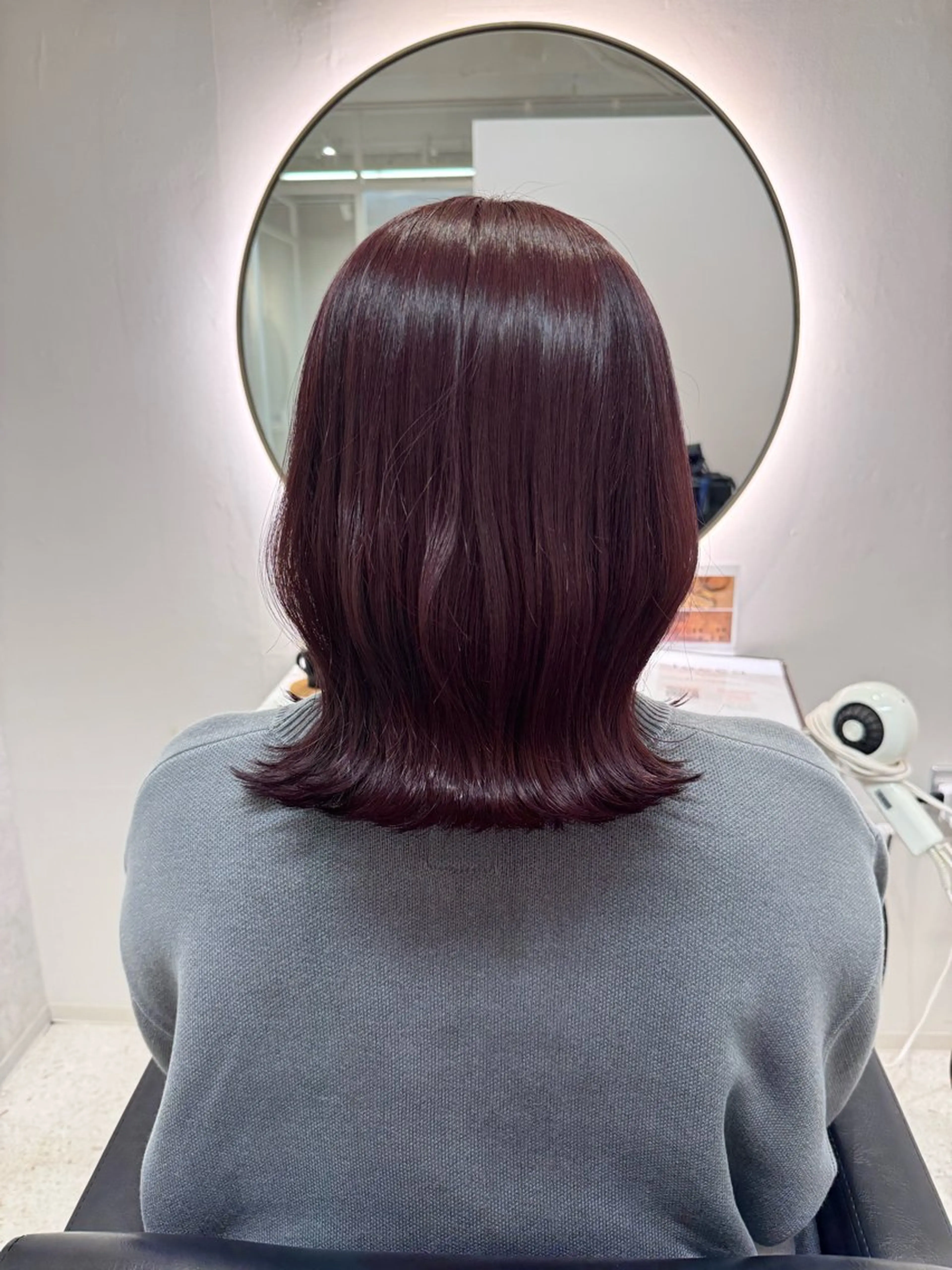 ミディアム カラー ヘアカラー トリートメント 《韓国レイヤー特化》 艶髪✨EMIのヘアスタイル