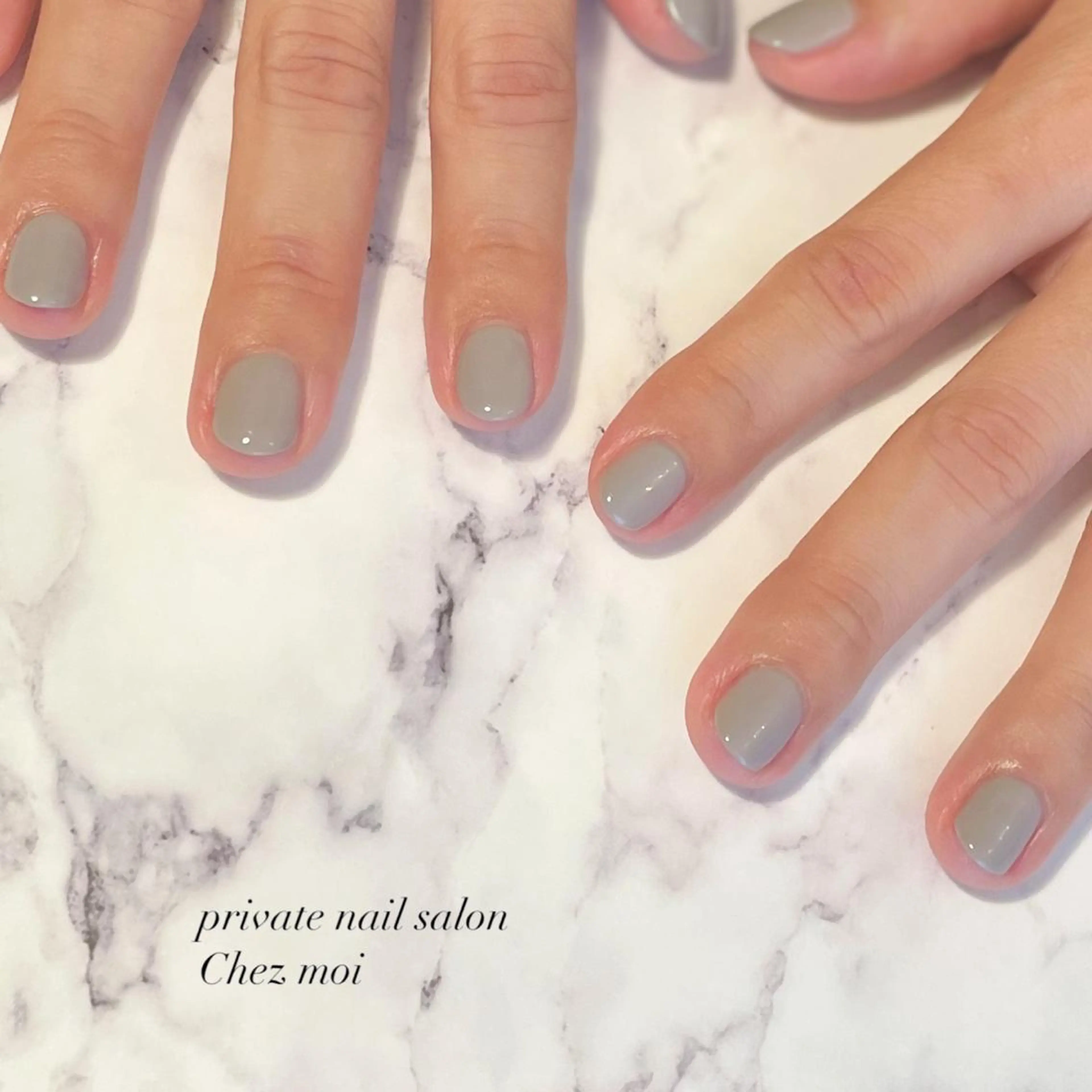 ネイル ワンカラーネイル KOMINE TOMOKOのネイルデザイン