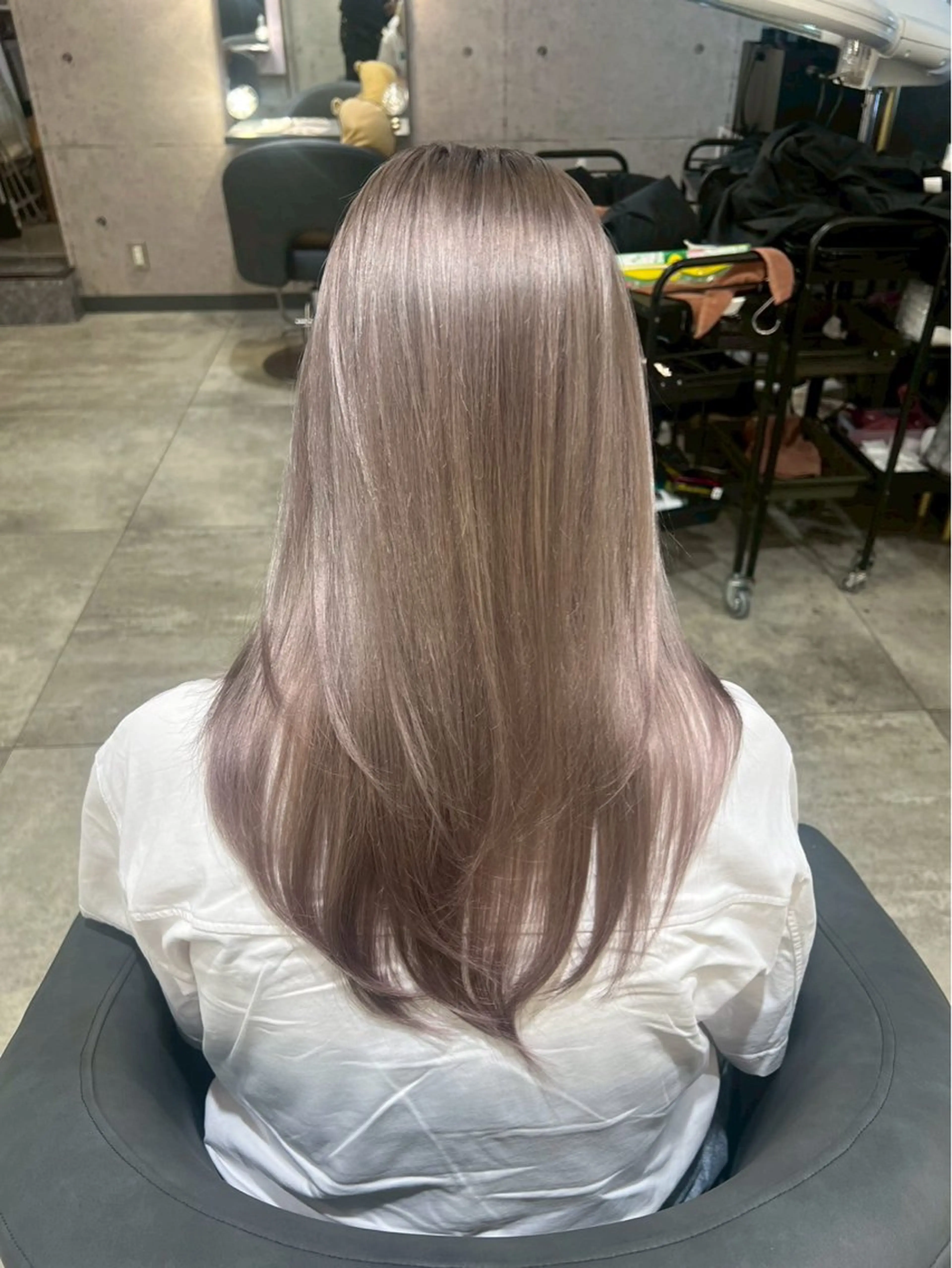 セミロング 髪質改善 Noe心斎橋店のヘアスタイル