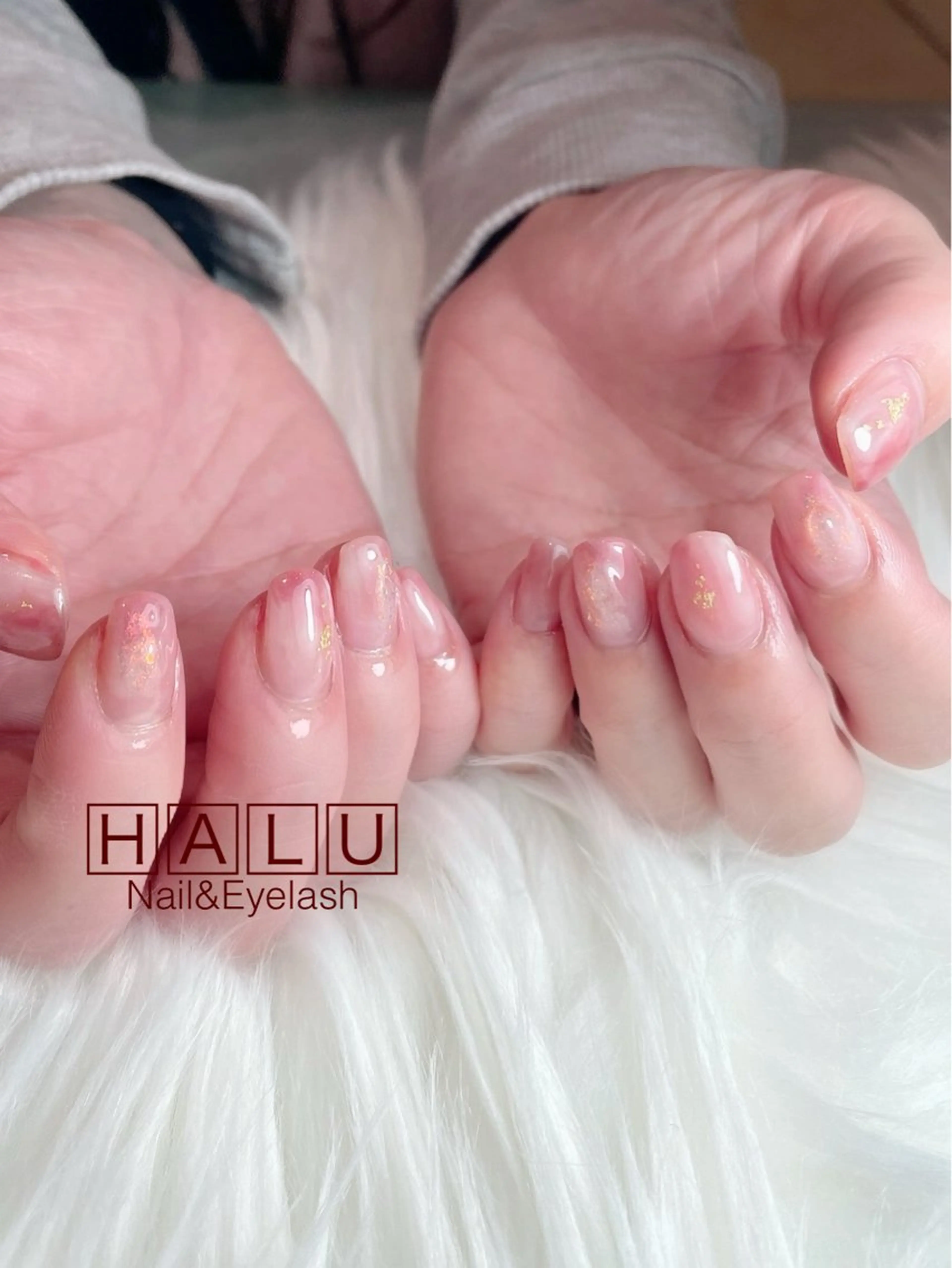 ネイル キラキラネイル ニュアンスネイル HALU ハルのネイルデザイン