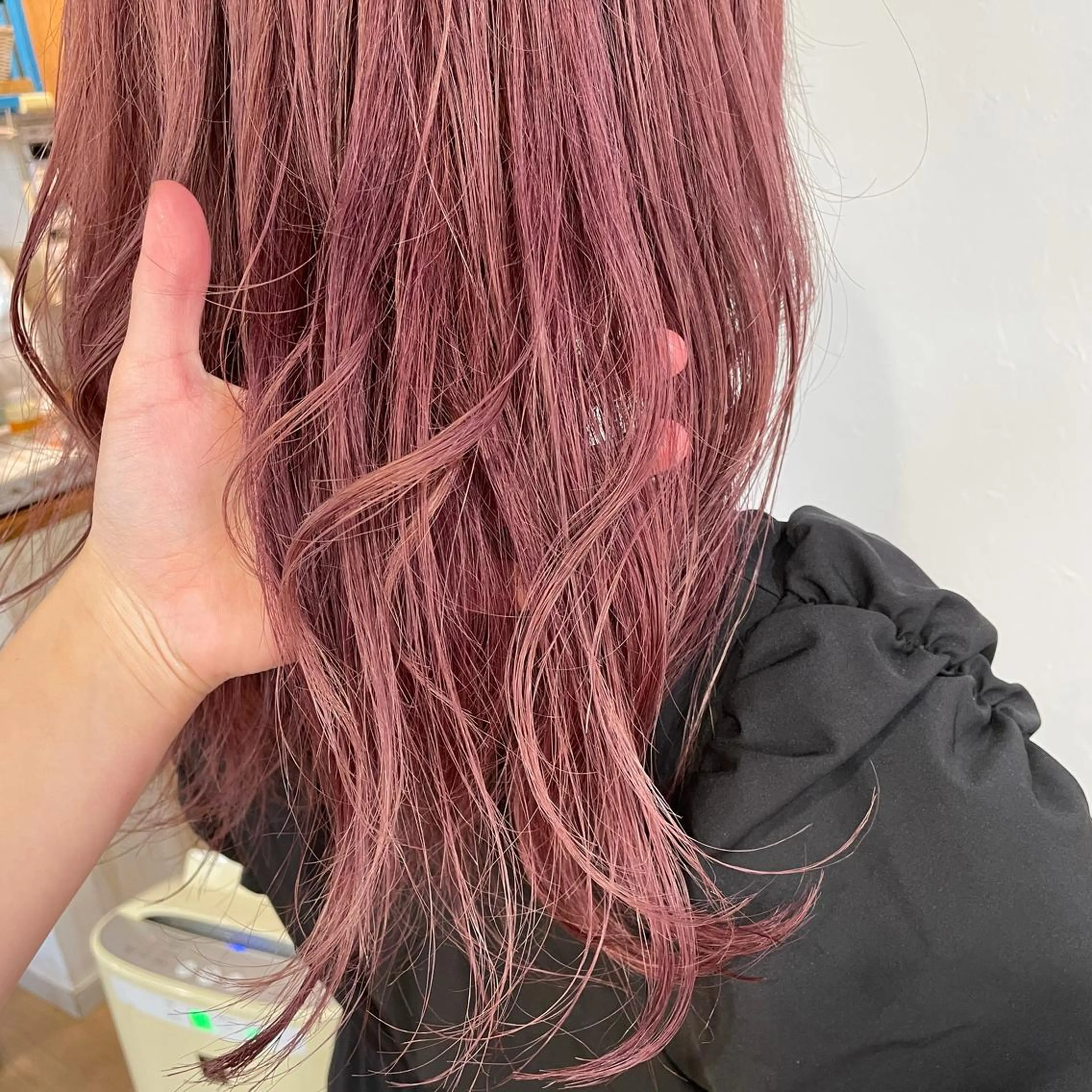 セミロング カラー ヘアアレンジ ハイトーンカラー なつき/艶ピンク/ girly hairのヘアスタイル