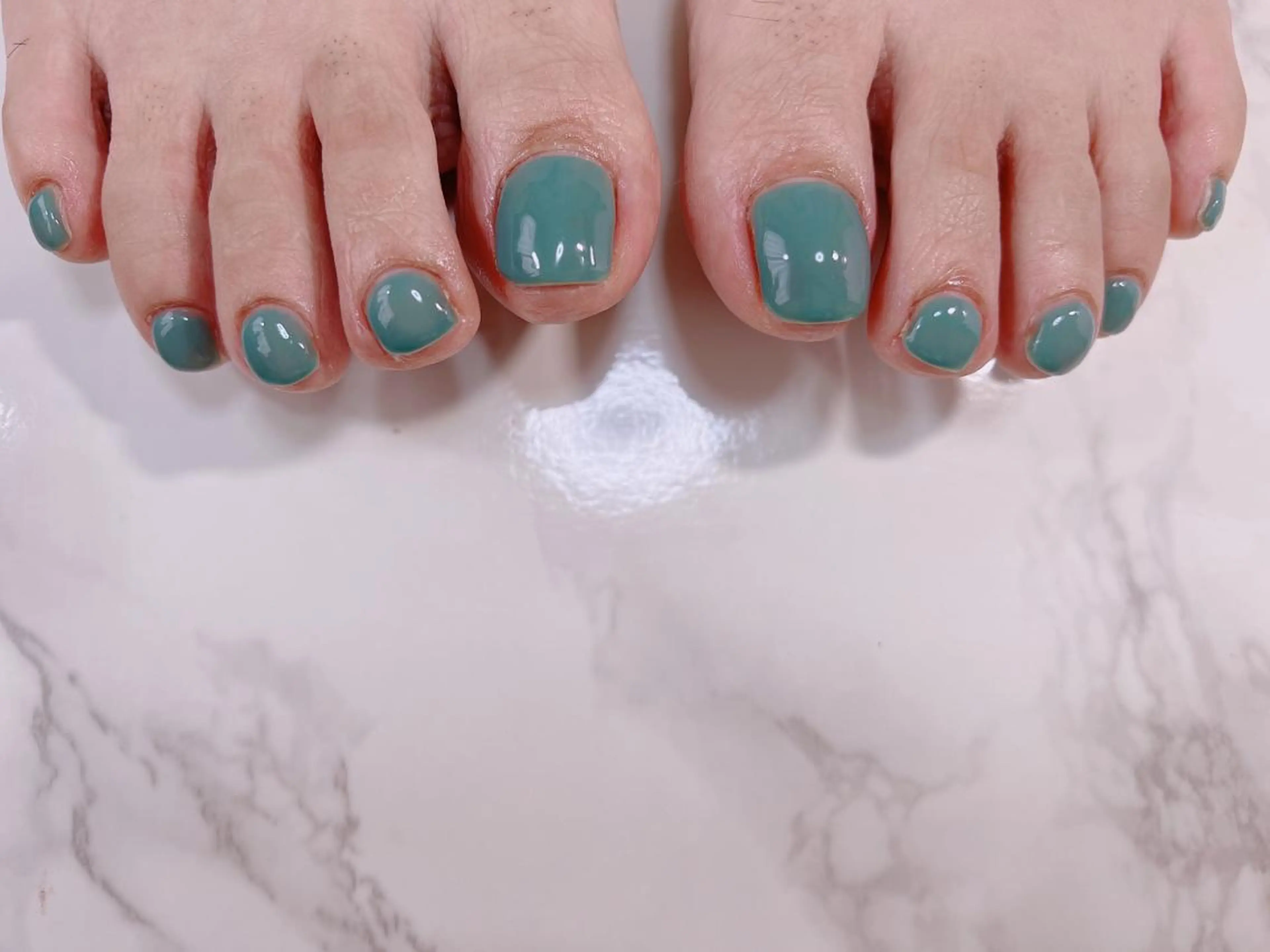 ネイル ジェルネイル Regaro i.sのネイルデザイン