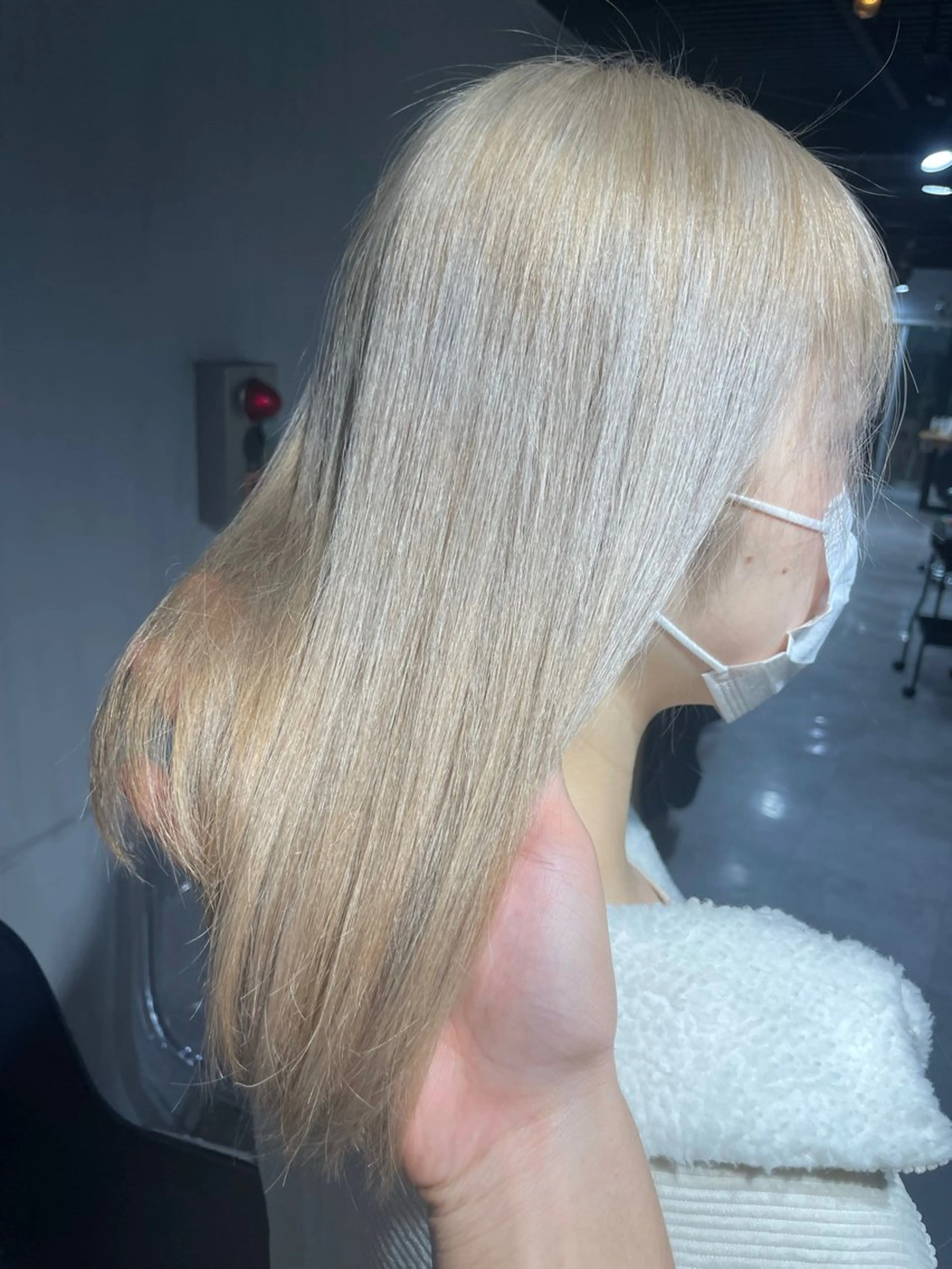 ロング ヘアカラー トリートメント ヘッドスパ ヘアセット 🦋ハイトーンボブ ショート🦋トシキのヘアスタイル