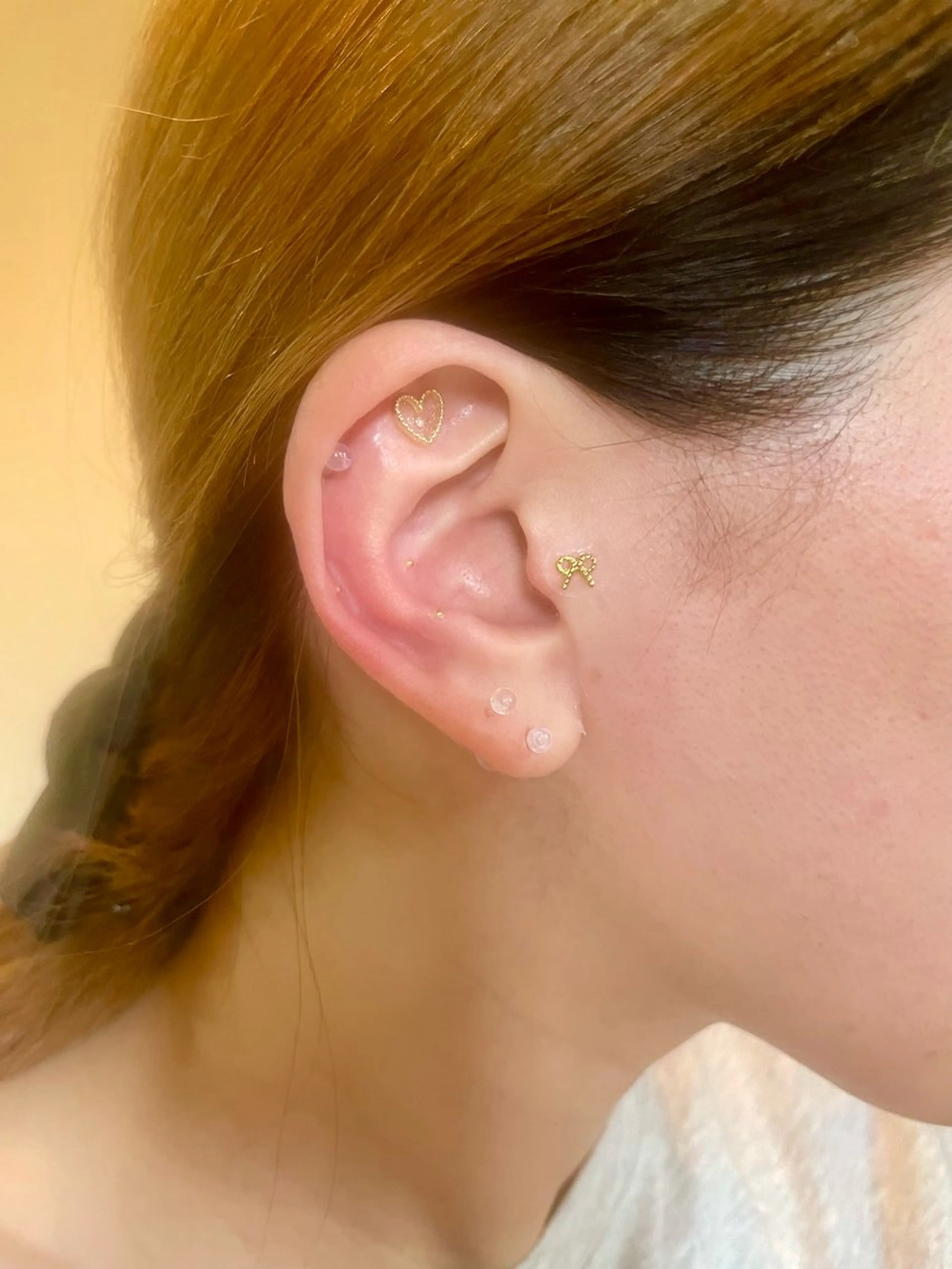 💎耳ツボジュエリー💎　　　　　　　　　　オススメ⭐️両耳16粒（マッサージ付）の写真