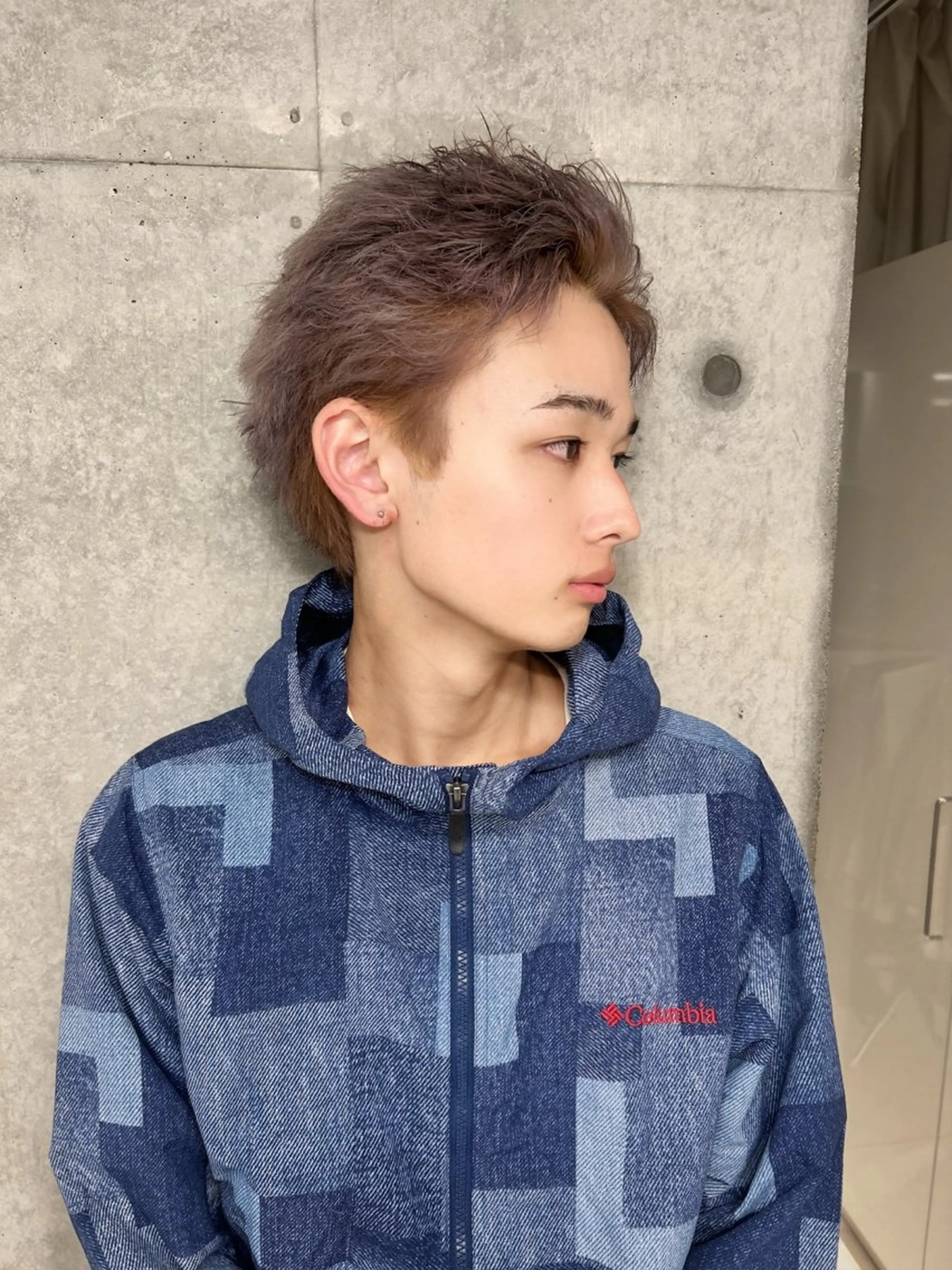 カラー ブリーチ ️💜akari💜 ハイトーン/レイヤーのヘアスタイル