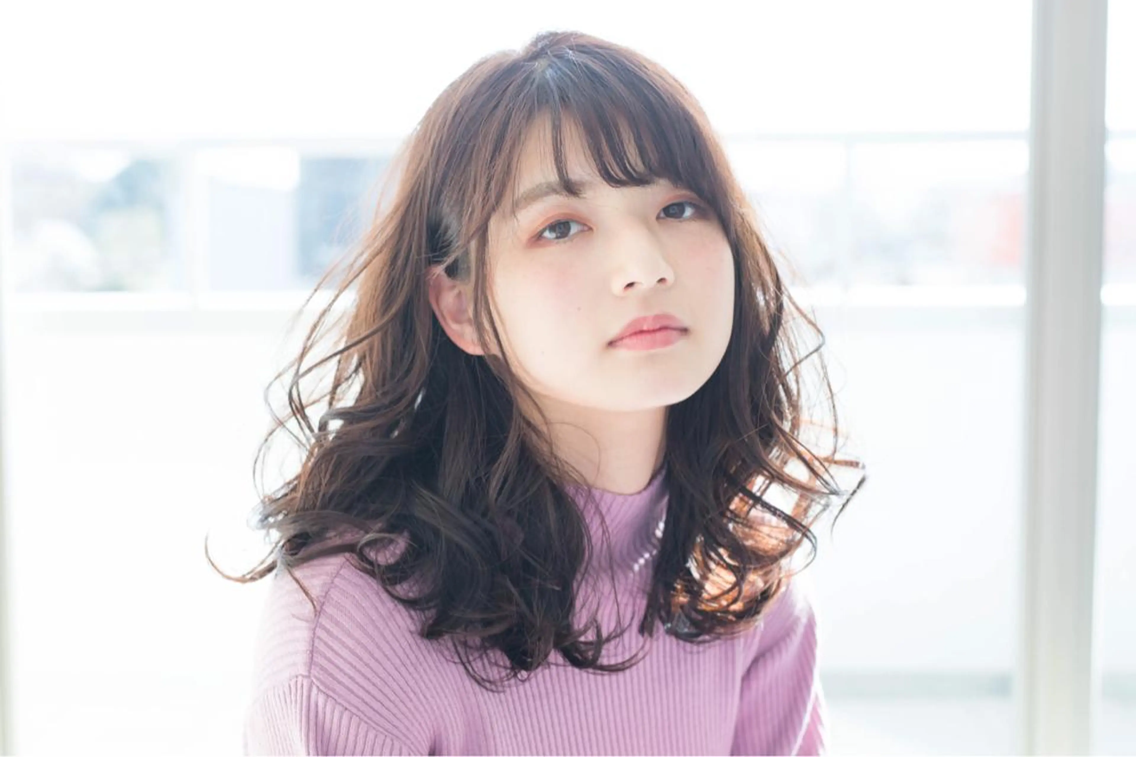 セミロング カラー レイヤーカット 小野 和摩のヘアスタイル