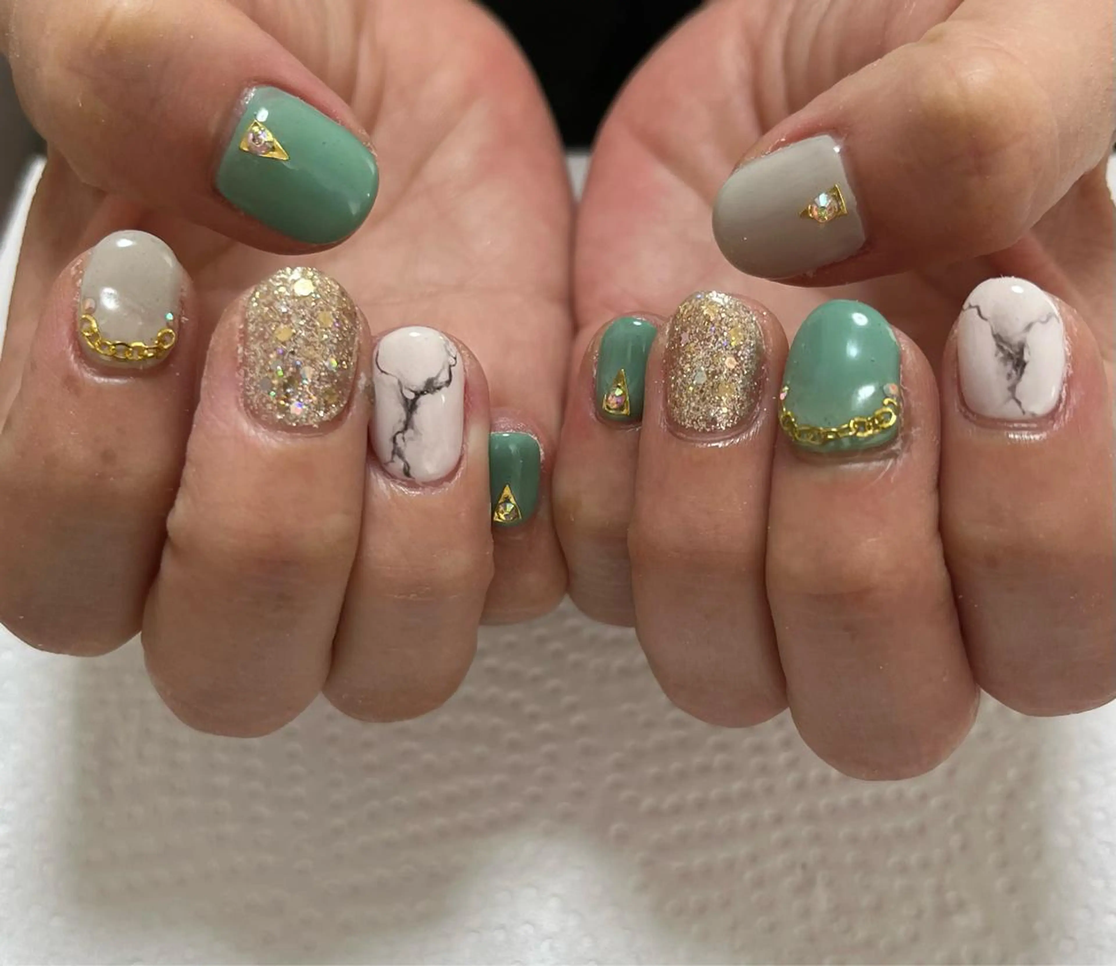 ネイル nail M&Tのネイルデザイン