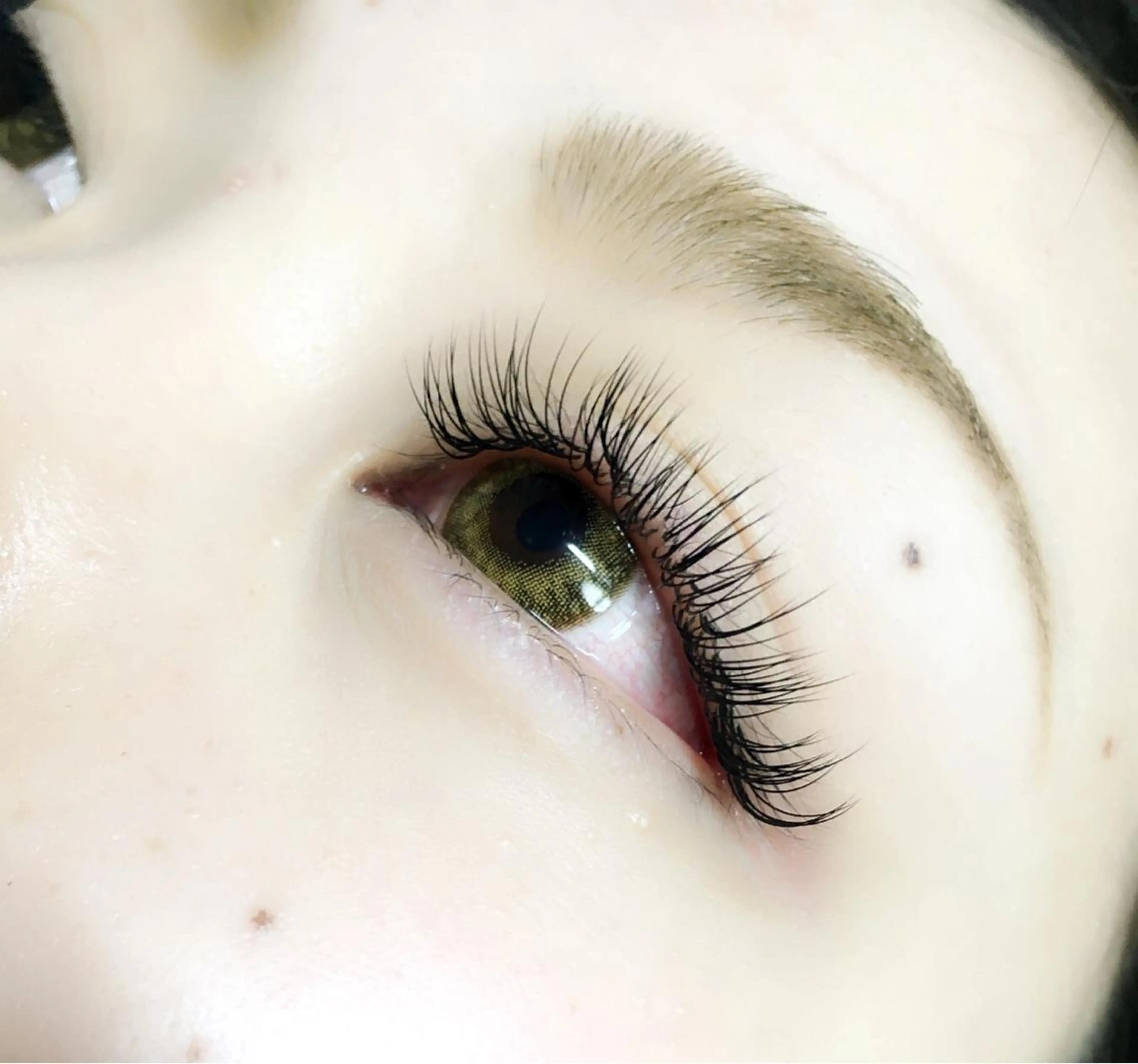 マツエク・マツパ まつげと眉毛の専門店 MeriSPAのマツエク・マツパデザイン