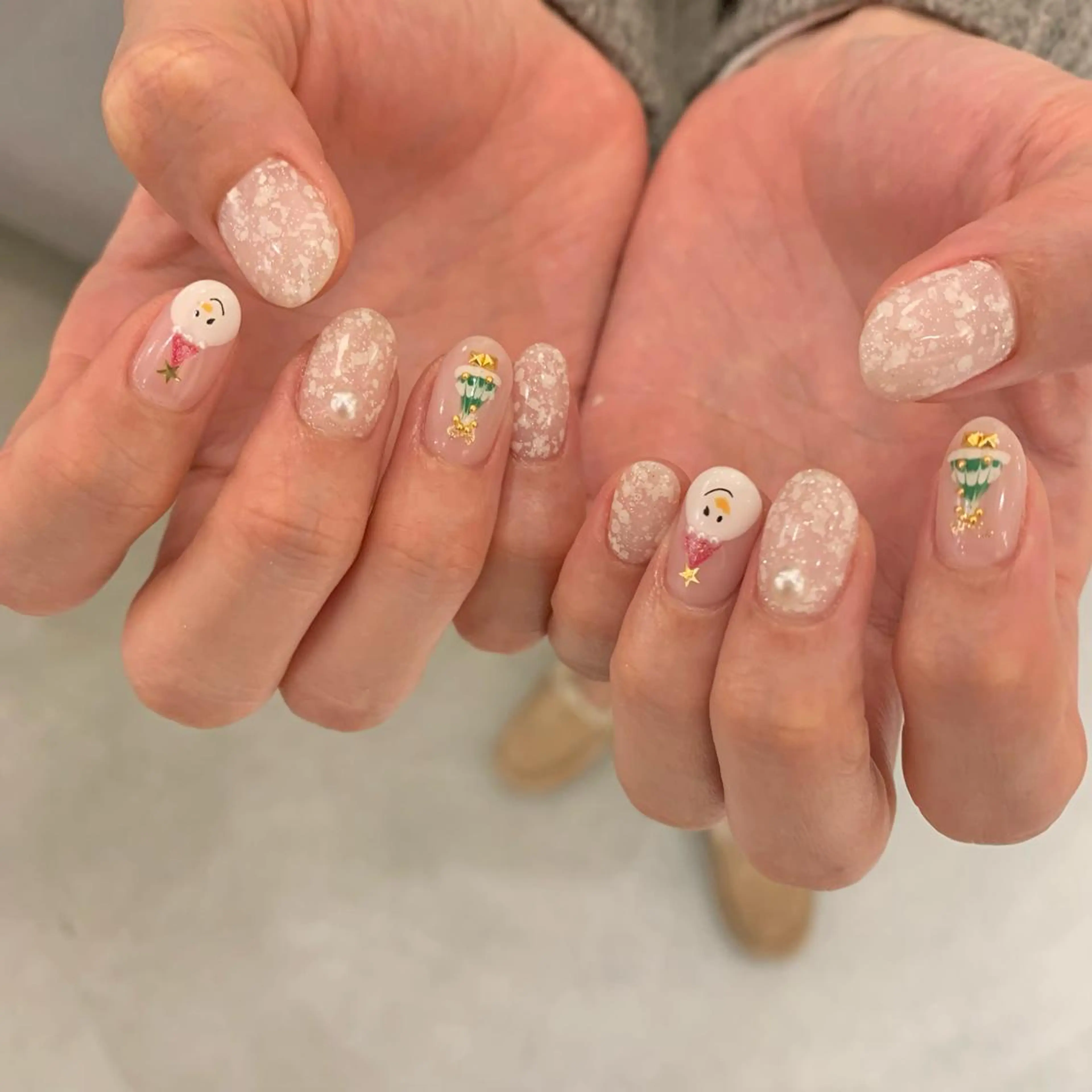 ネイル ハンドネイル 藤原 胡桃のネイルデザイン