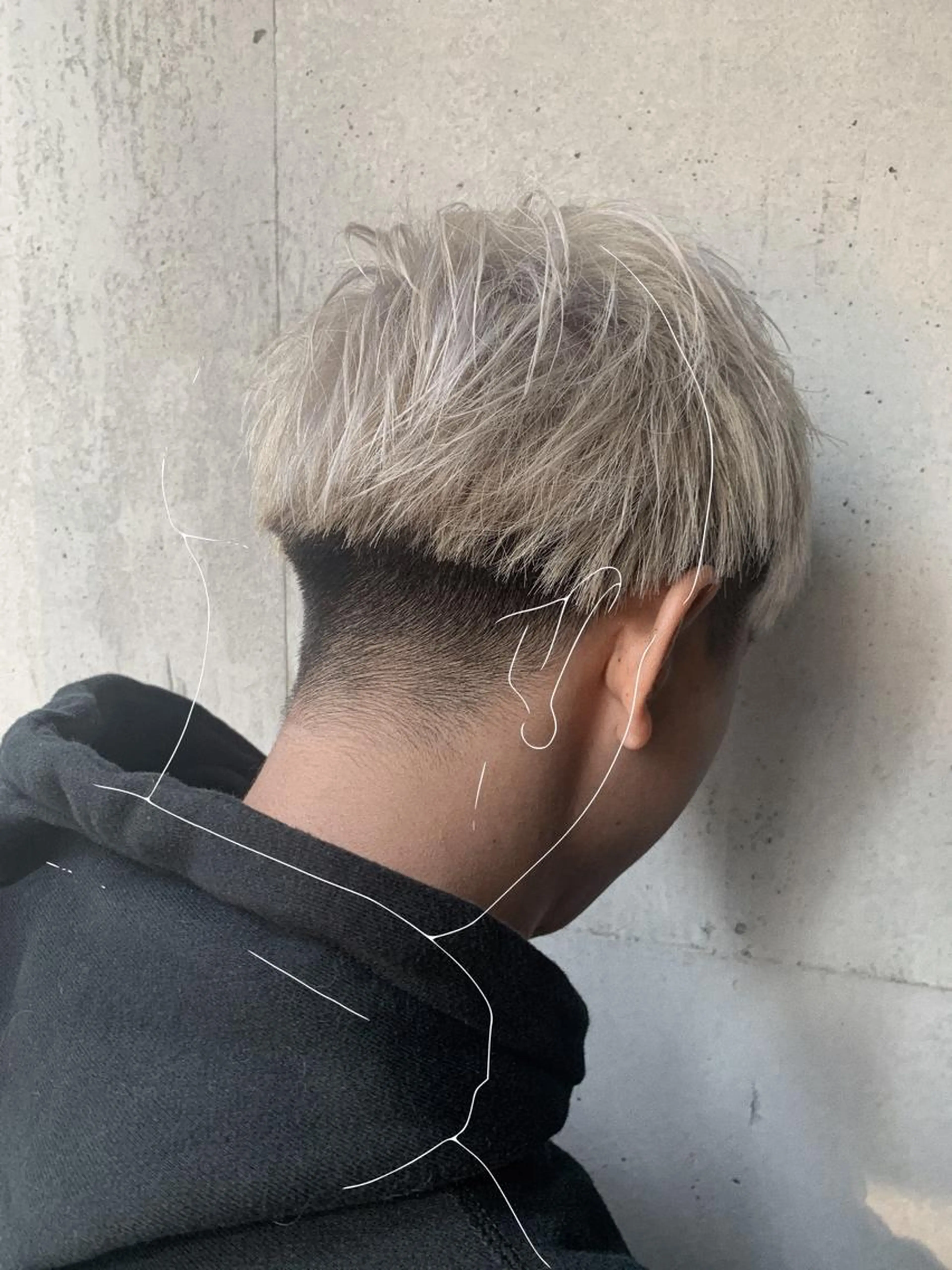 メンズ限定‼️ダブルカラー+カット (ブリーチ込み)の写真