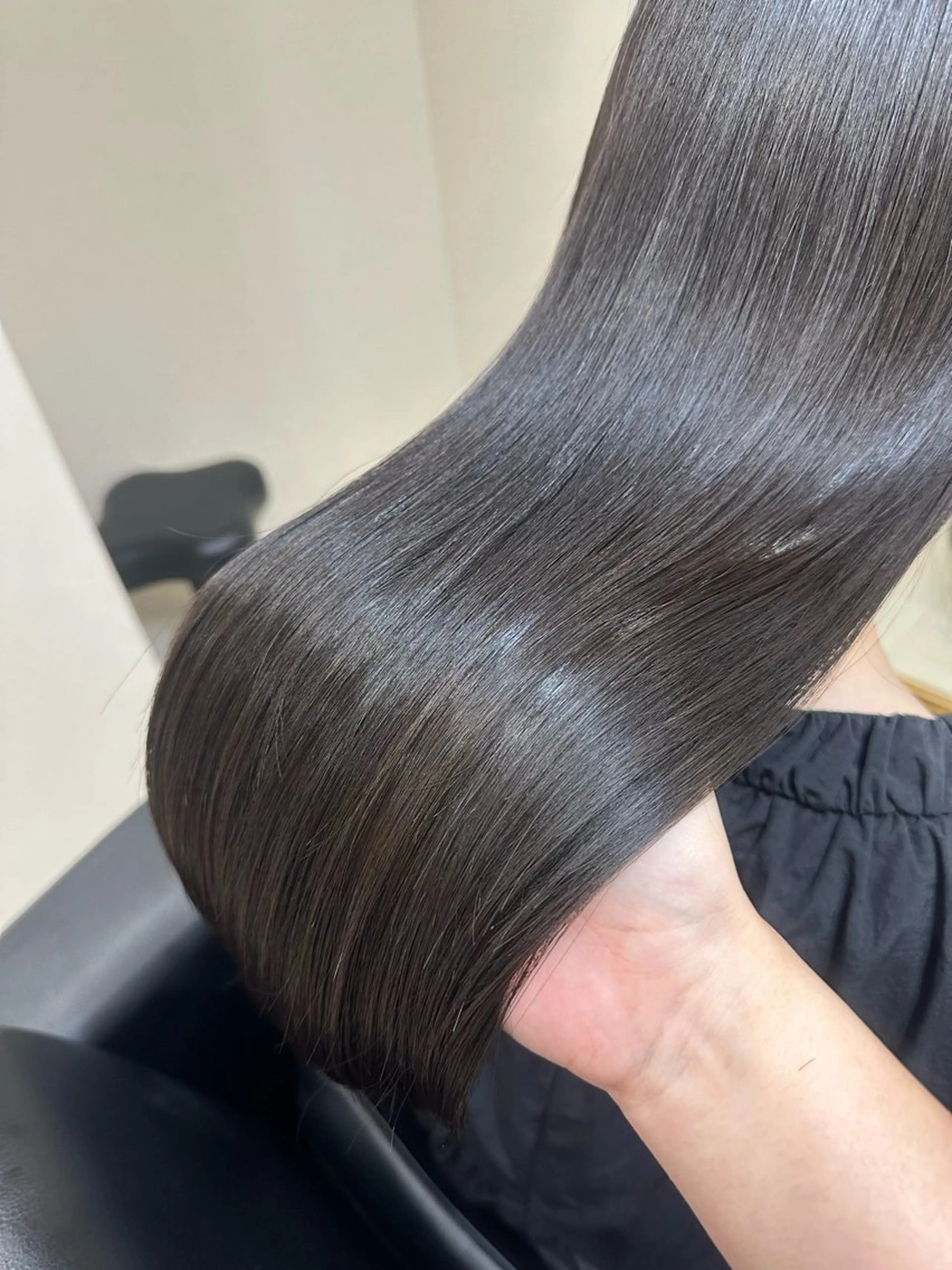 ロング カラー 中原 澪のヘアスタイル