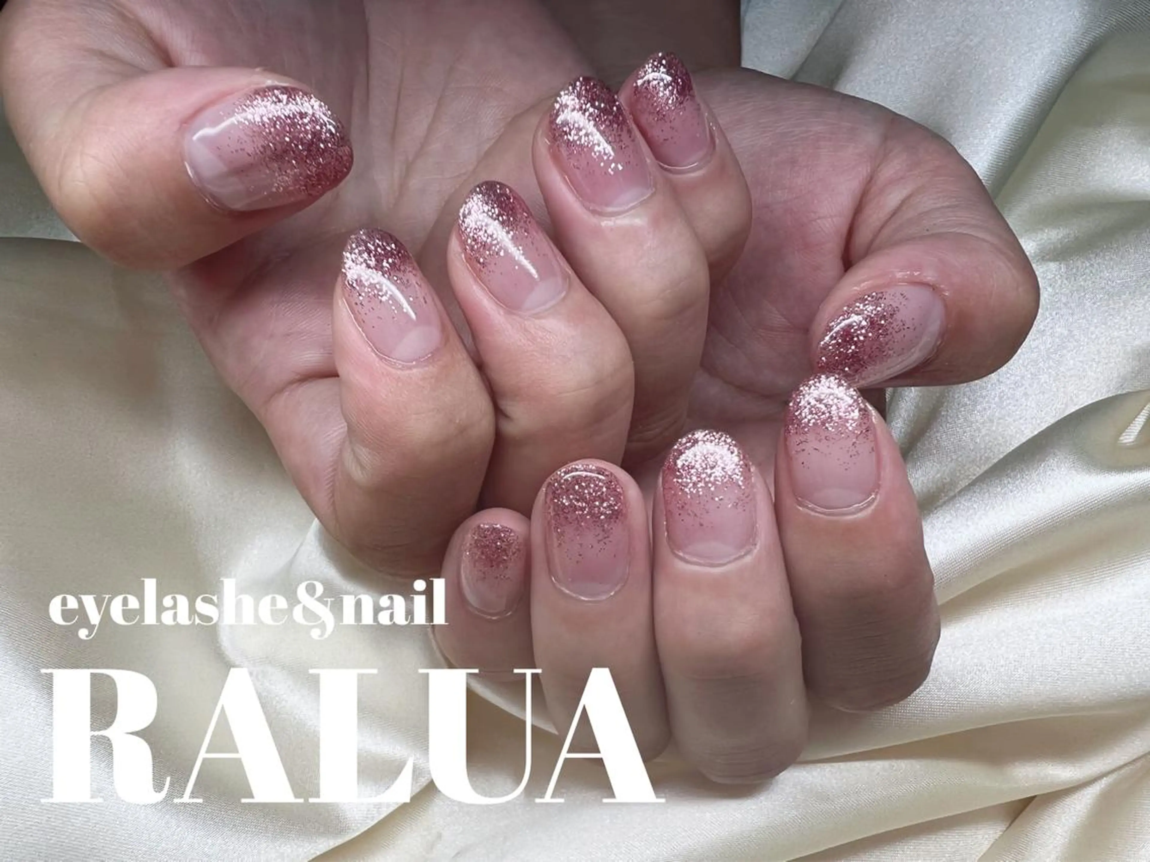 ネイル RALUA shiori🐰のネイルデザイン